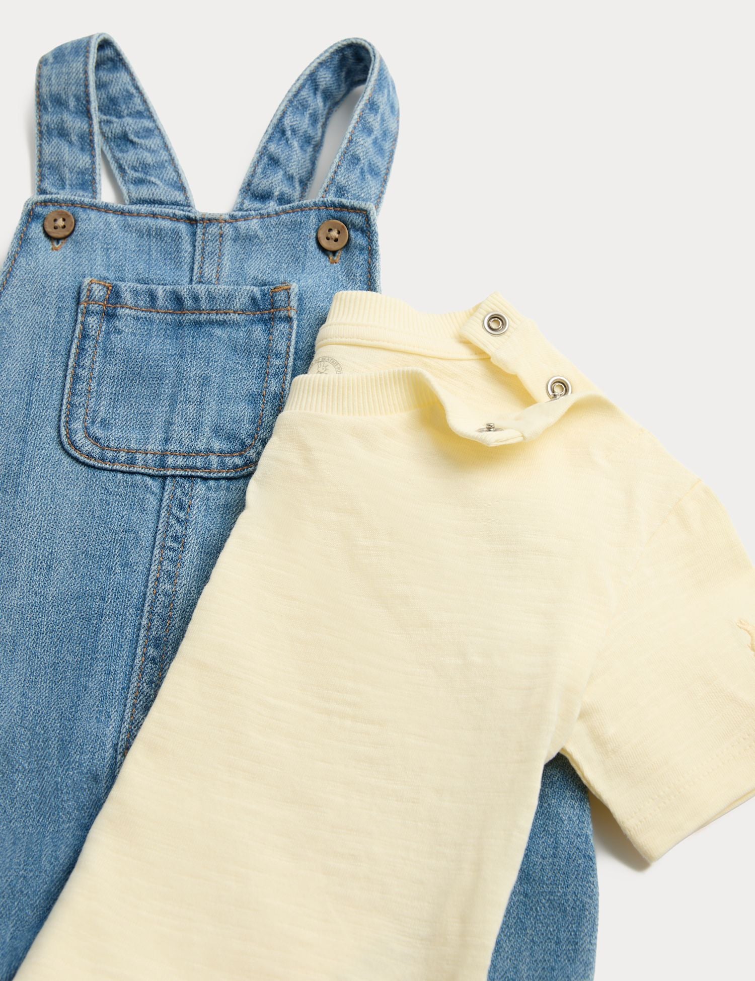 2 Piece Denim Peter Rabbit™ Bibshort Outfit (0-3 Yrs)