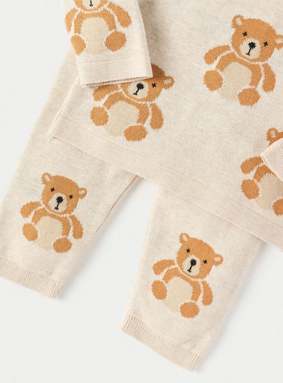 Juniors All-Over Bear Long Sleeves T-shirt and Elasticated Pyjama Set-baby-boys-clothing-nightwear-pyjamasets-image-5