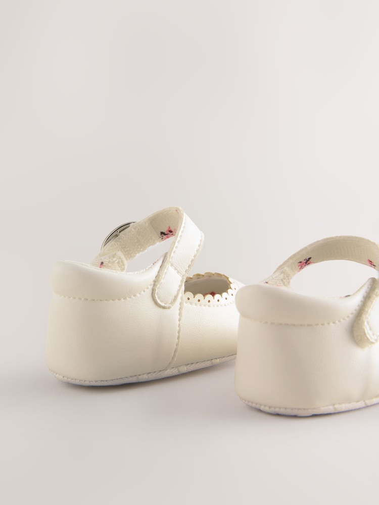 White Mary Jane Baby Shoes (0-24mths) - Size Up To 3 Months (50 - 62cm)