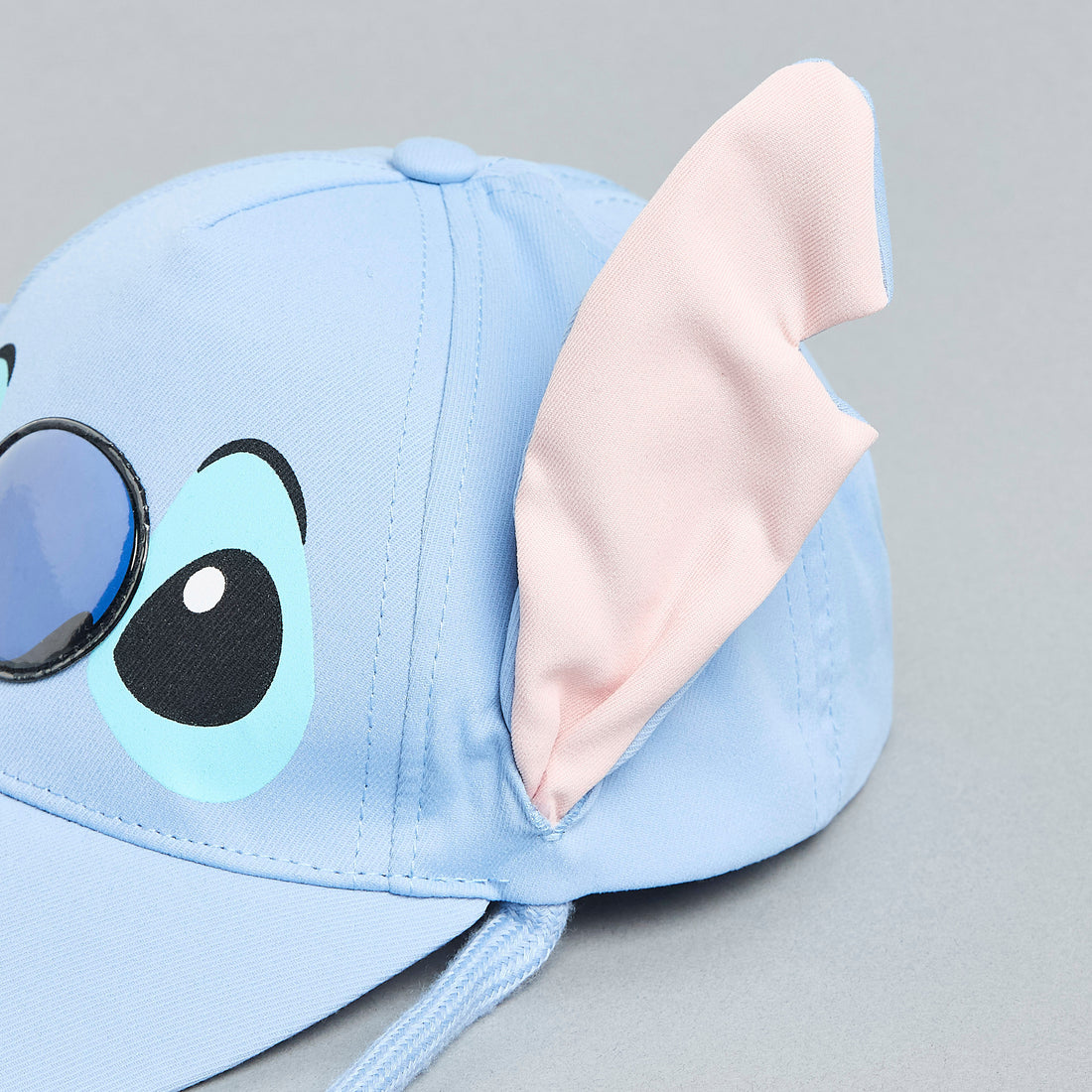 Stitch Print Cap with Moving Ears