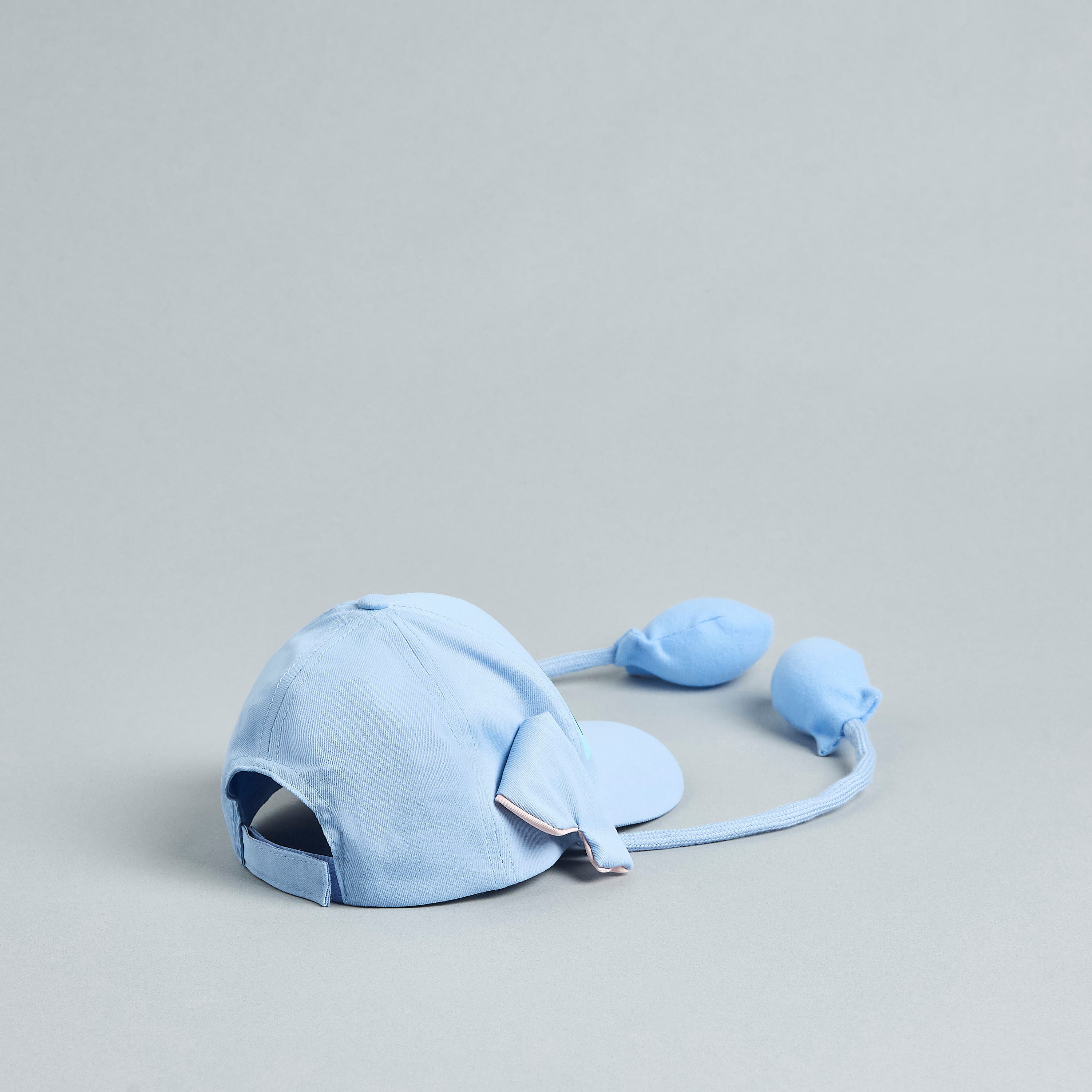 Stitch Print Cap with Moving Ears