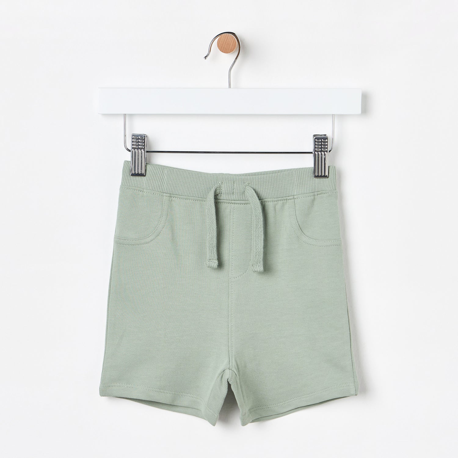 Graphic Print T-shirt and Plain Shorts Set