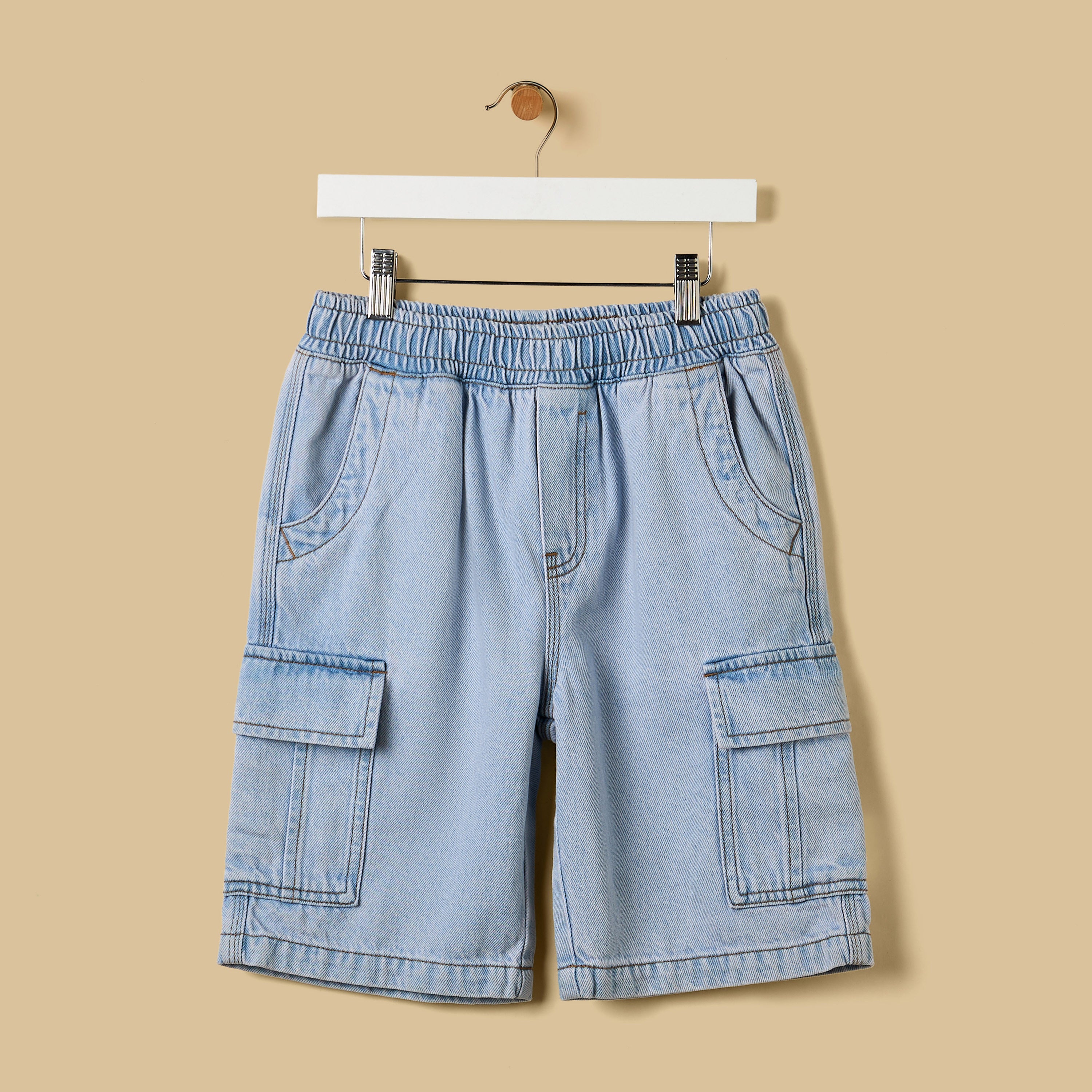 Graffiti Print Cotton T-shirt and Denim Cargo Shorts Set