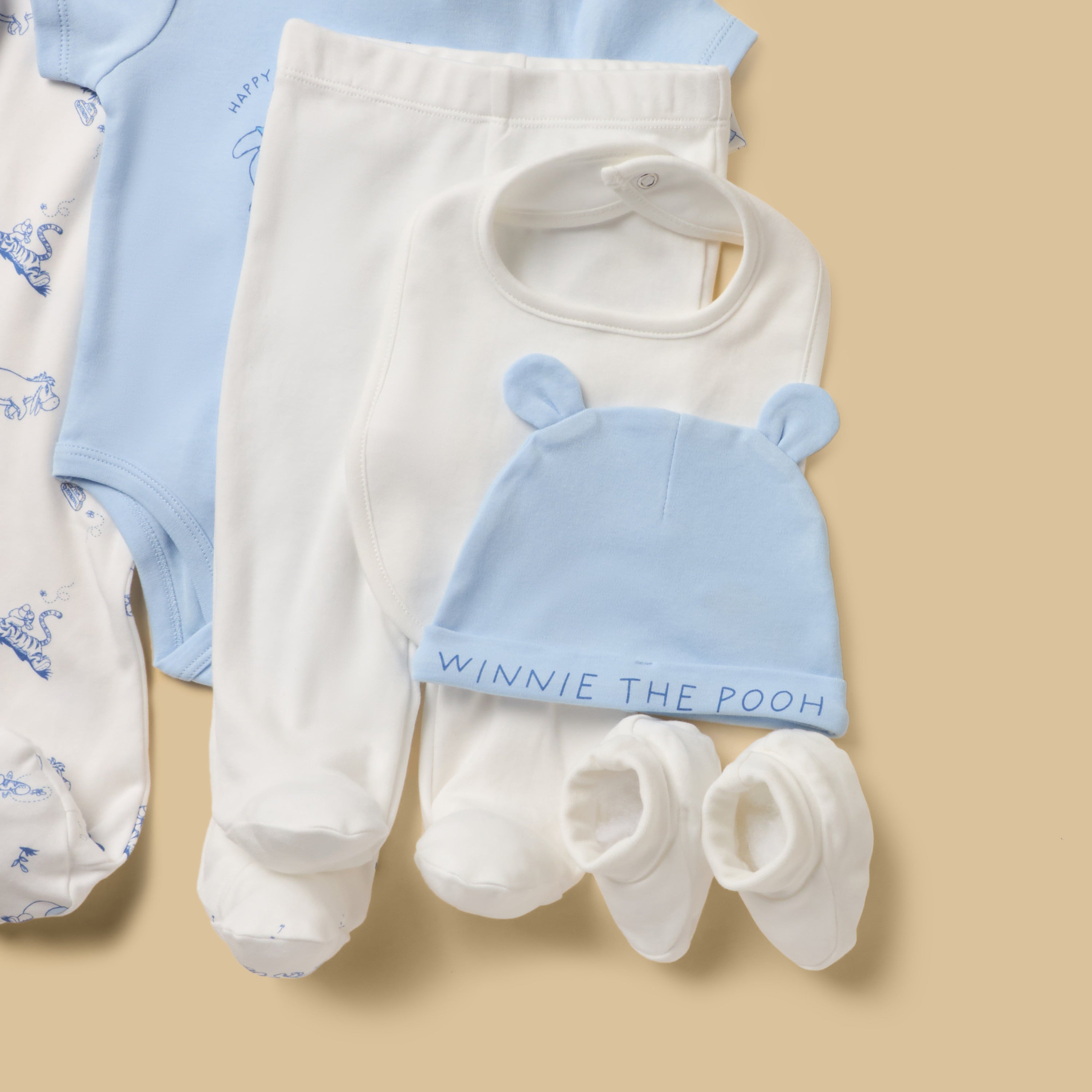 Winnie the Pooh Print 6-Piece Cotton Clothing Set
