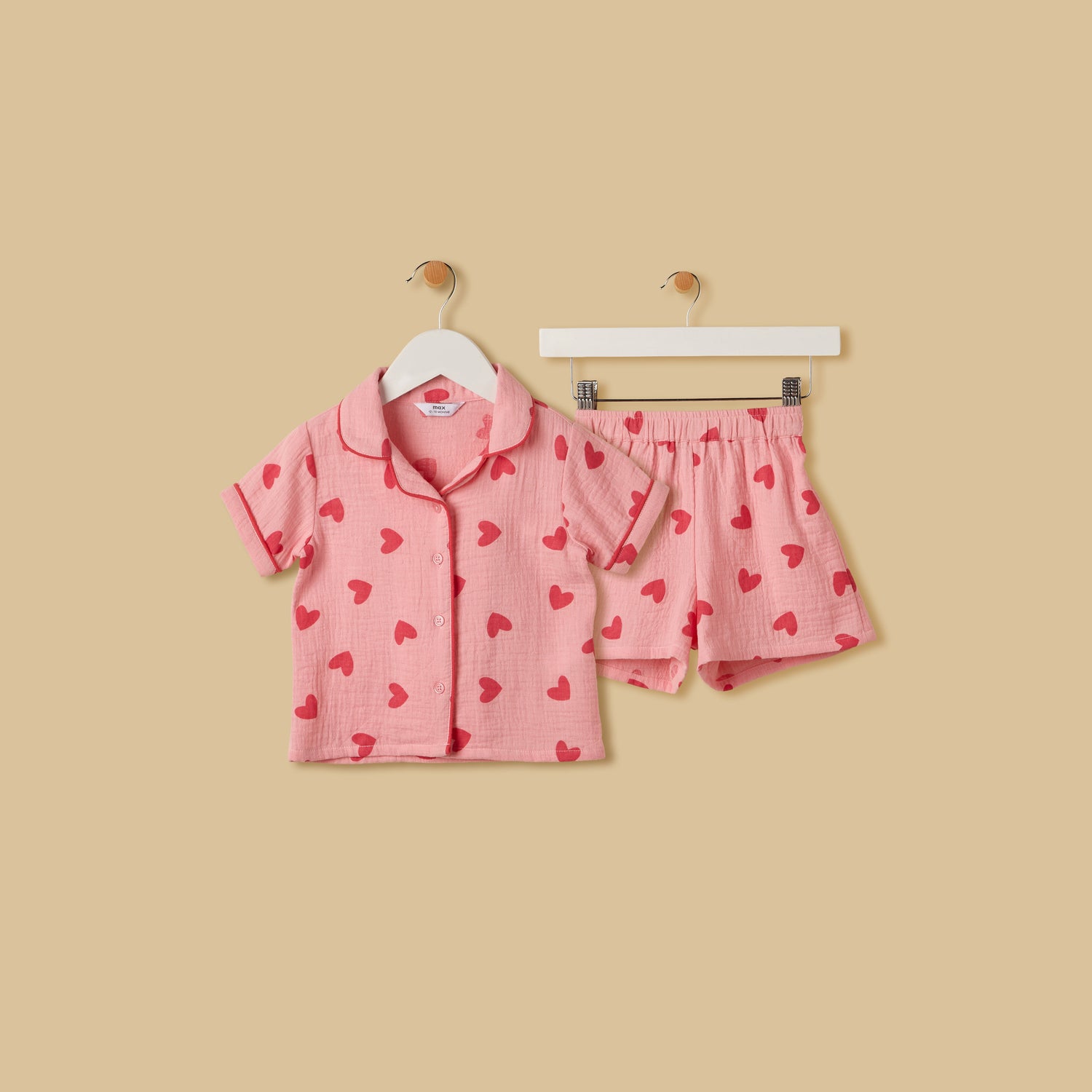 Heart Print Shorts Set - Pink / 12-18 mths