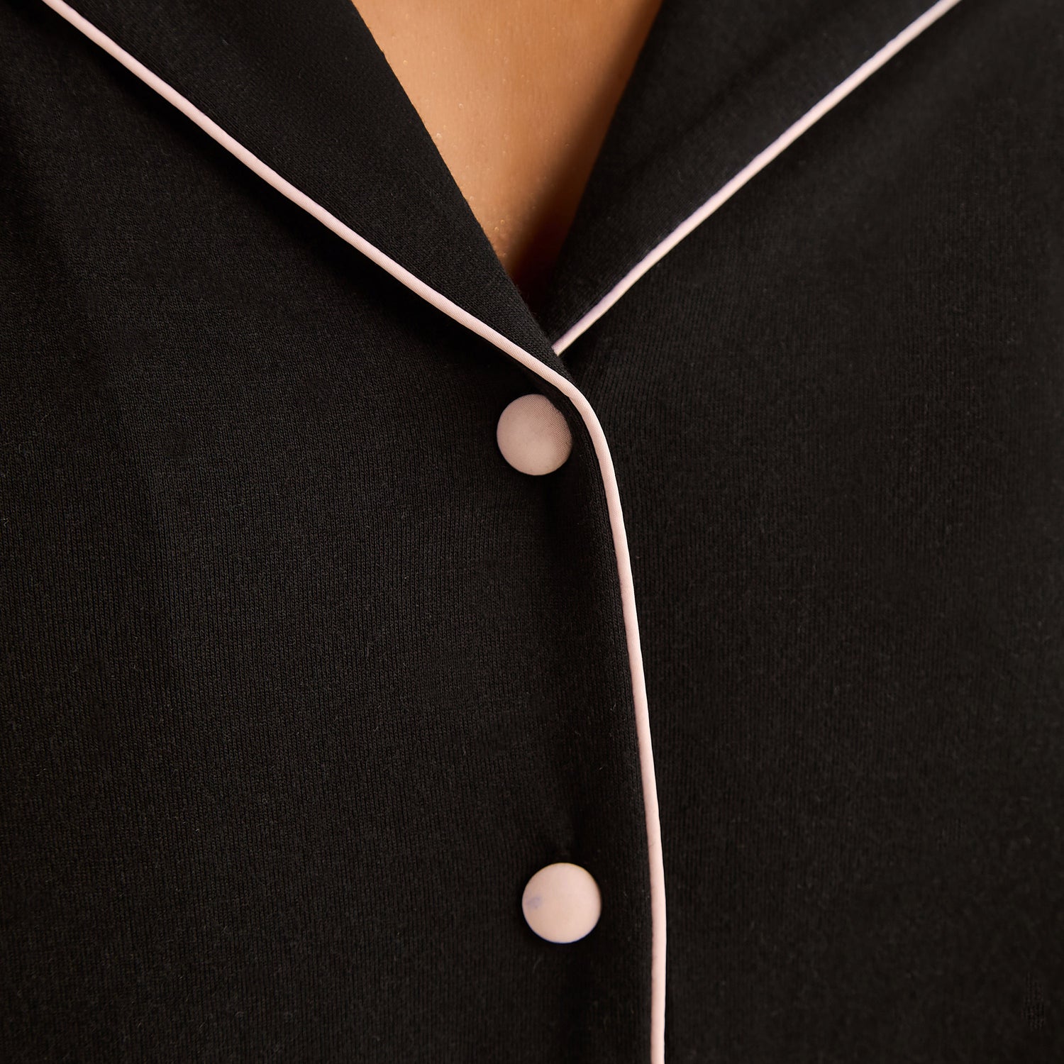 Contrast Piping Pyjama Set