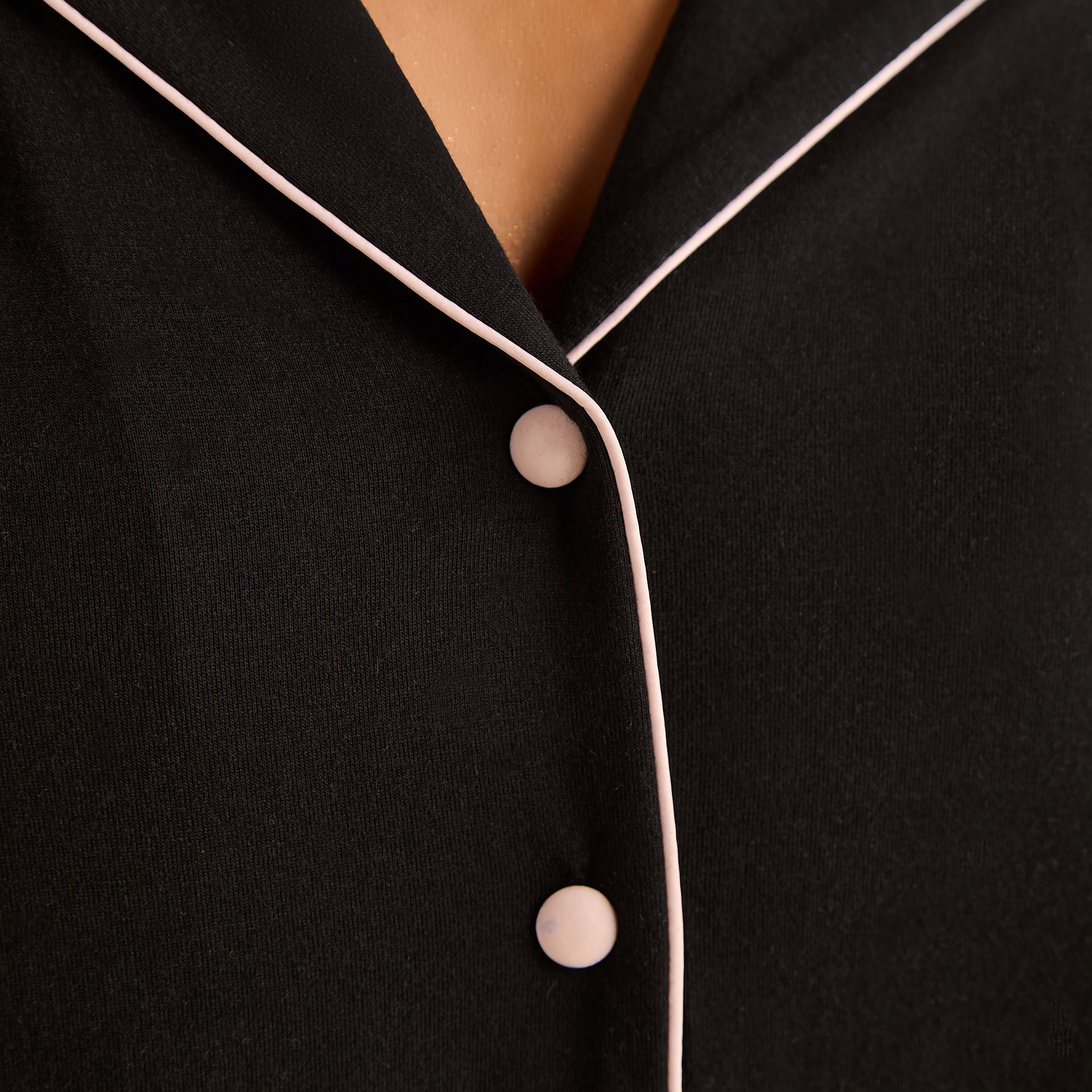 Contrast Piping Pyjama Set