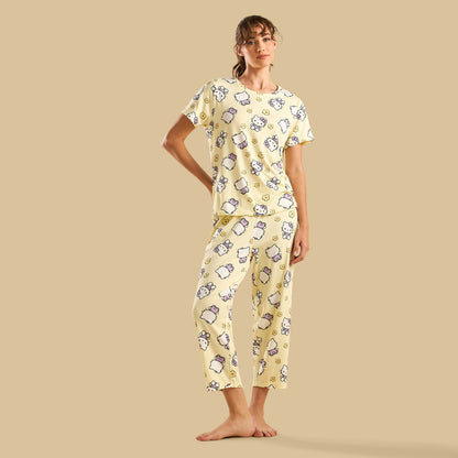 Hello Kitty Print Pyjama Set