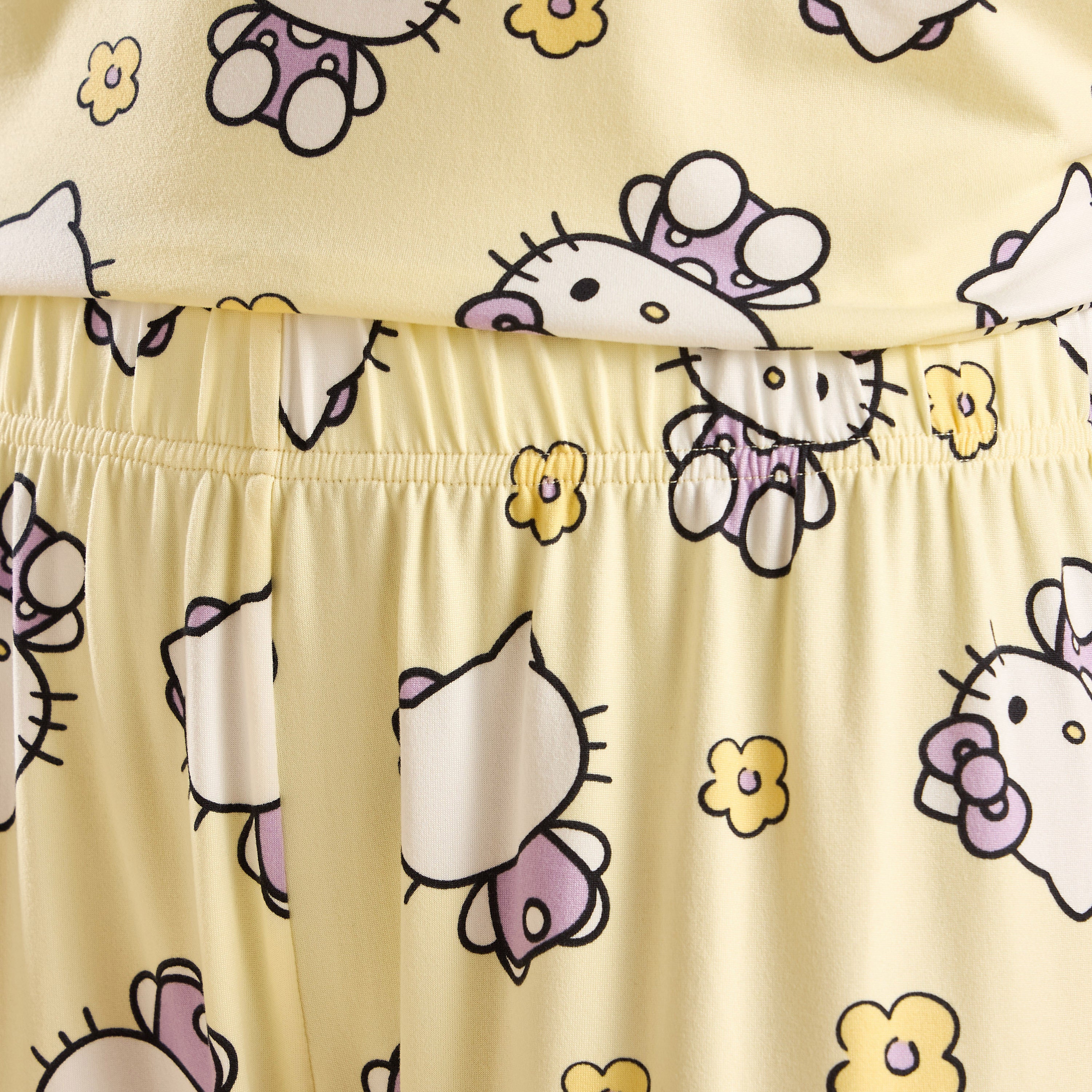 Hello Kitty Print Pyjama Set