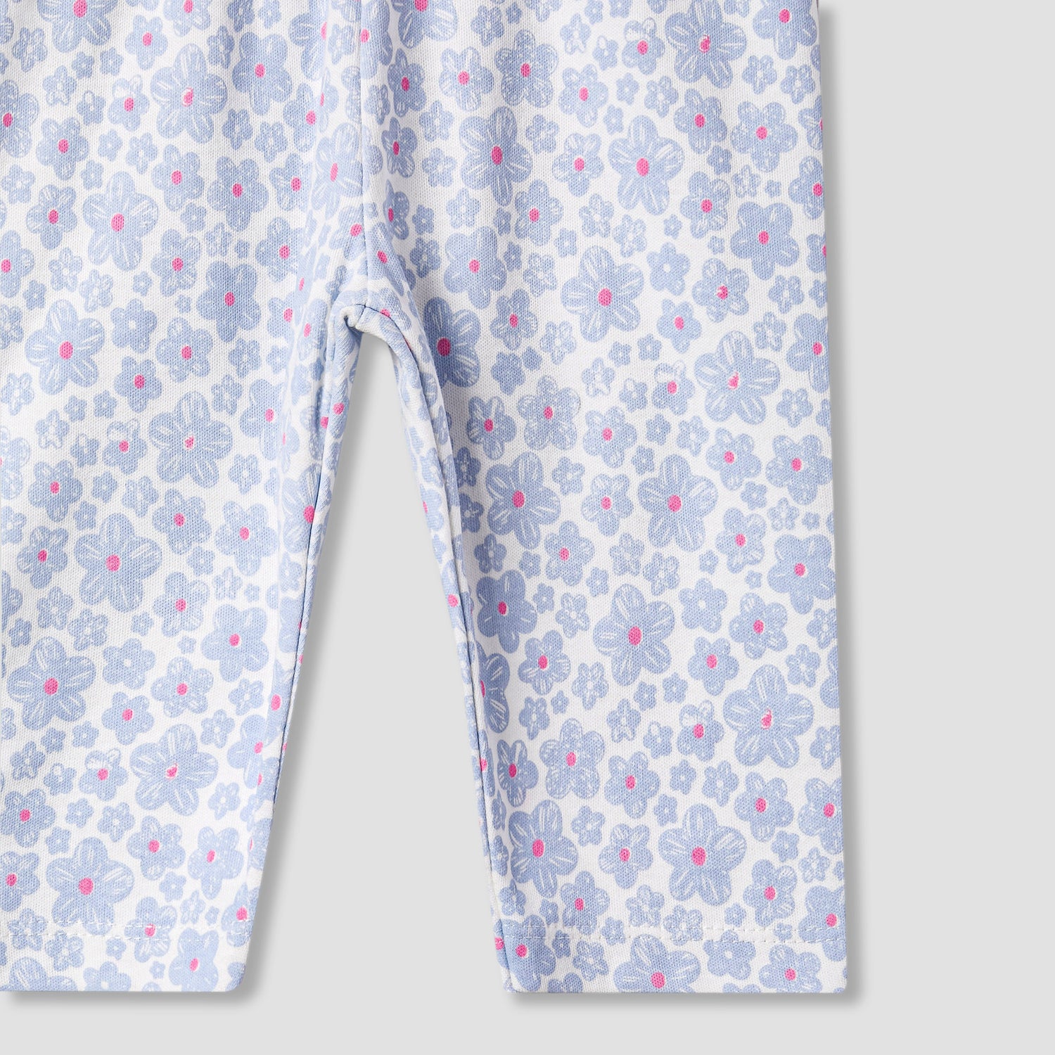 Juniors Pyjama Set with Fun Print - Soft Cotton - Long Sleeves - Round Neck - Set of 4