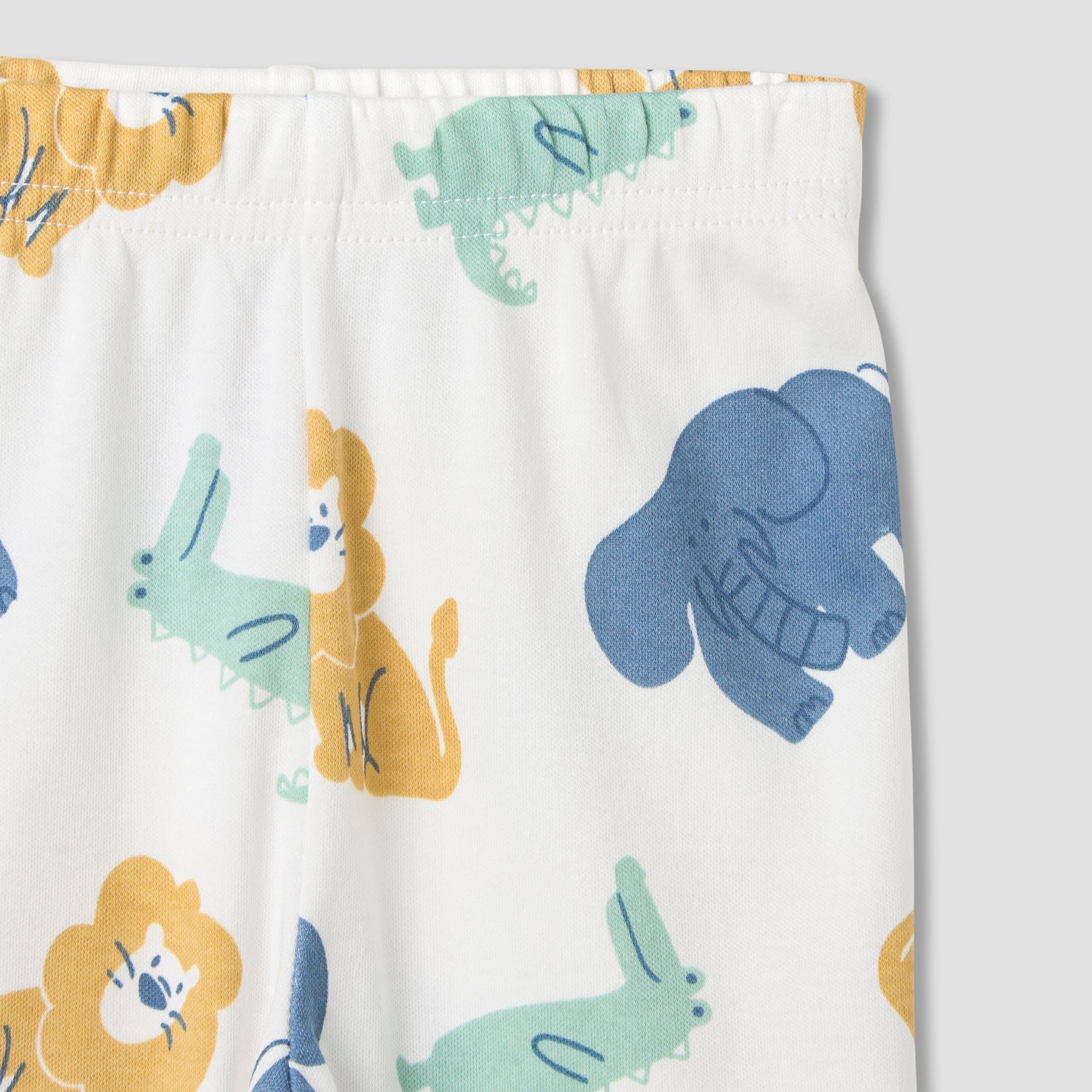 Juniors Printed T-shirt and Pyjama Set