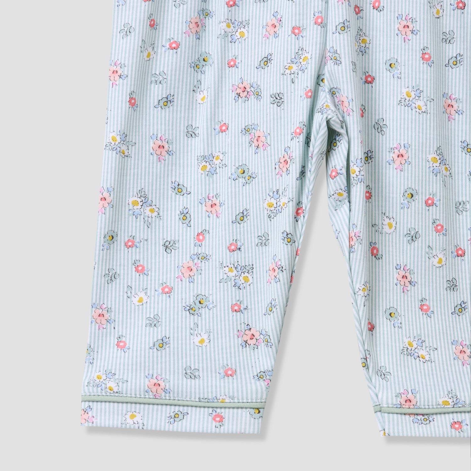 Giggles Cotton Collared Long Sleeves Pyjama Set with Floral Print