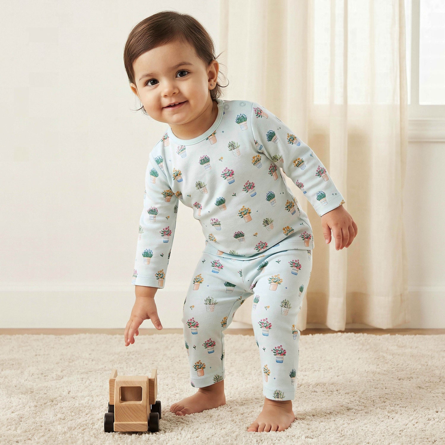 Juniors Cotton Round Neck Long Sleeves Pyjama Set with Flower Pot Print