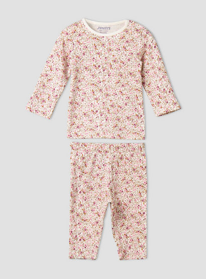 Pack of 4 Juniors Cotton Crew Neck Long Sleeves Pyjama Set with Fun Print-baby-girls-clothing-nightwear-pyjamasets-image-6