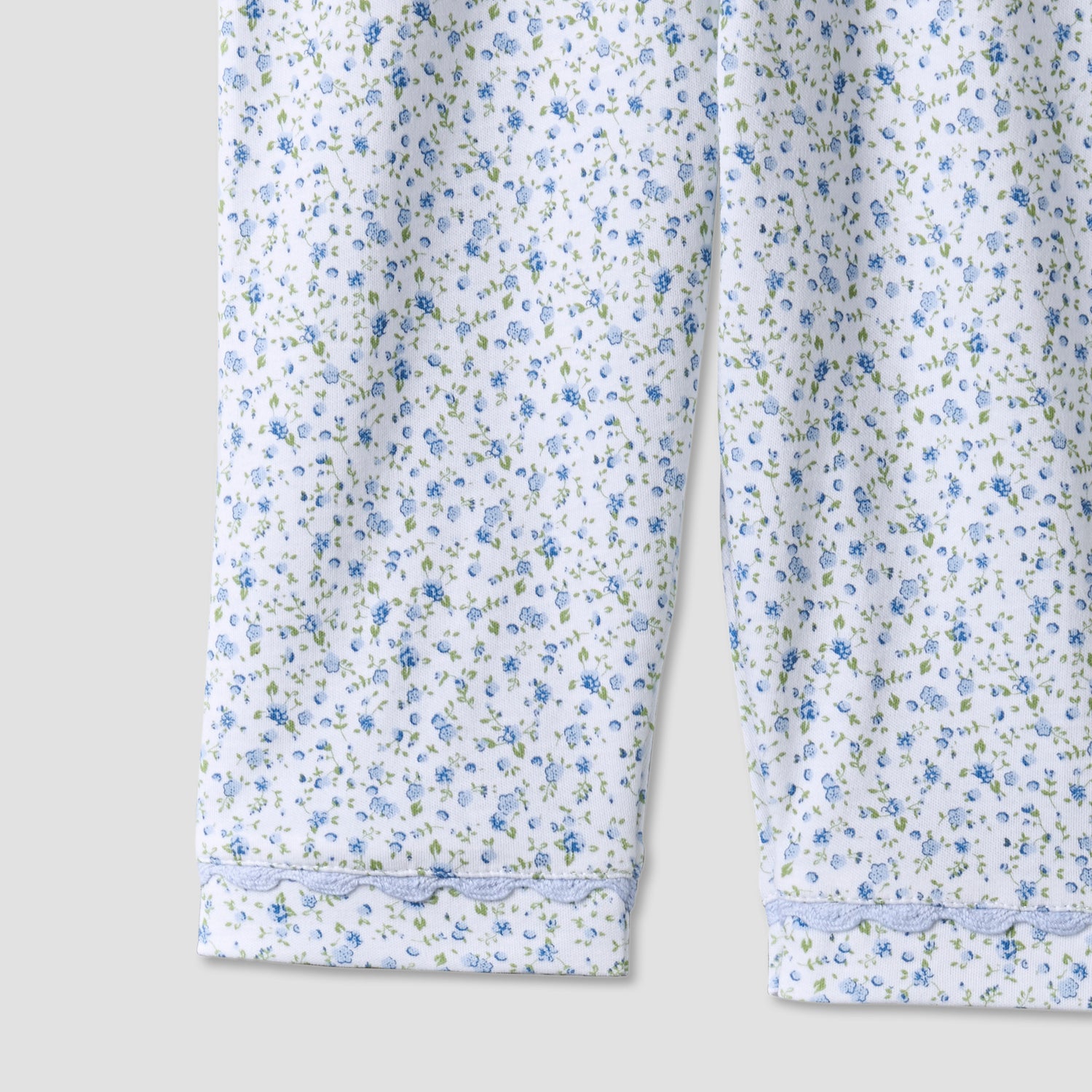 Giggles Cotton Collared Long Sleeves Pyjama Set with Floral Print
