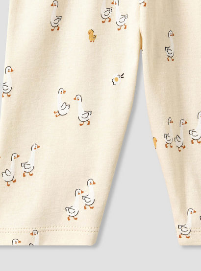 Juniors Cotton Collared Long Sleeves Pyjama Set with Duck Print-baby-girls-clothing-nightwear-pyjamasets-image-10