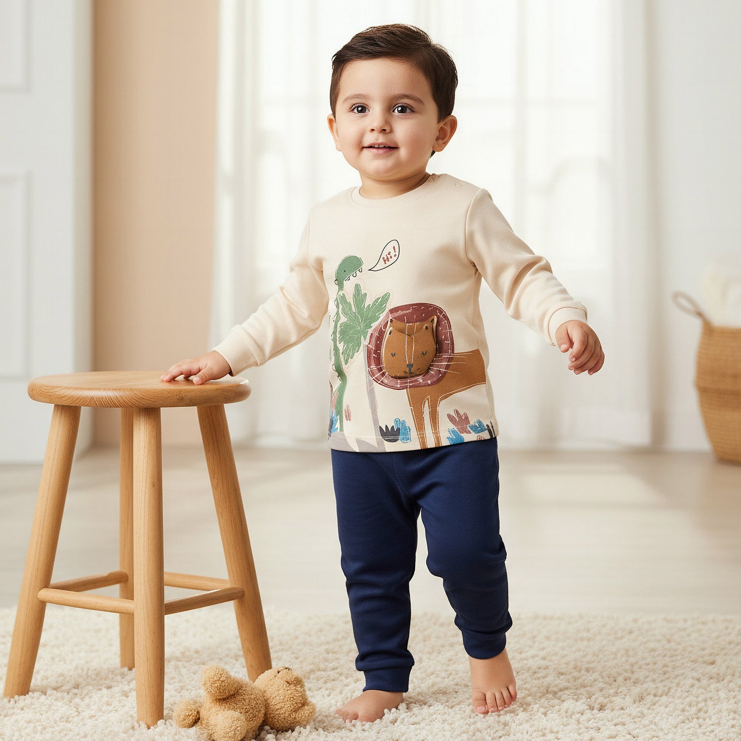 Juniors Cotton Crew Neck Long Sleeves Pyjama Set with Lion Applique