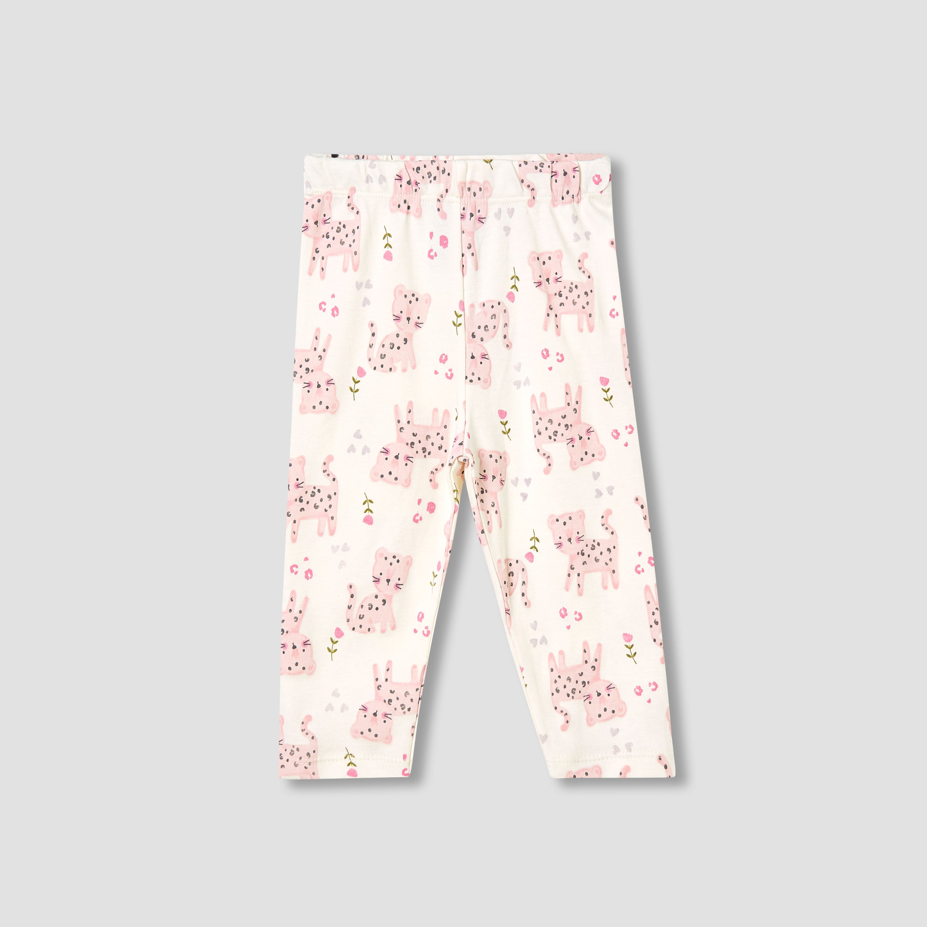 Juniors Giraffe Print T-shirt and Pyjama Set