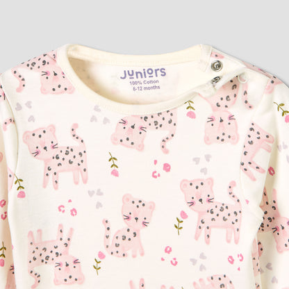Juniors Giraffe Print T-shirt and Pyjama Set