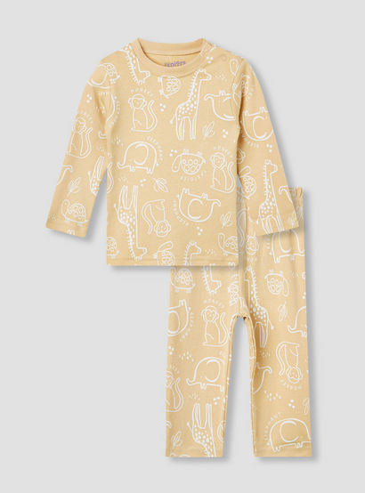 Juniors Lion Print Long Sleeve T-shirt and Pyjama Set-baby-boys-clothing-nightwear-pyjamasets-image-2