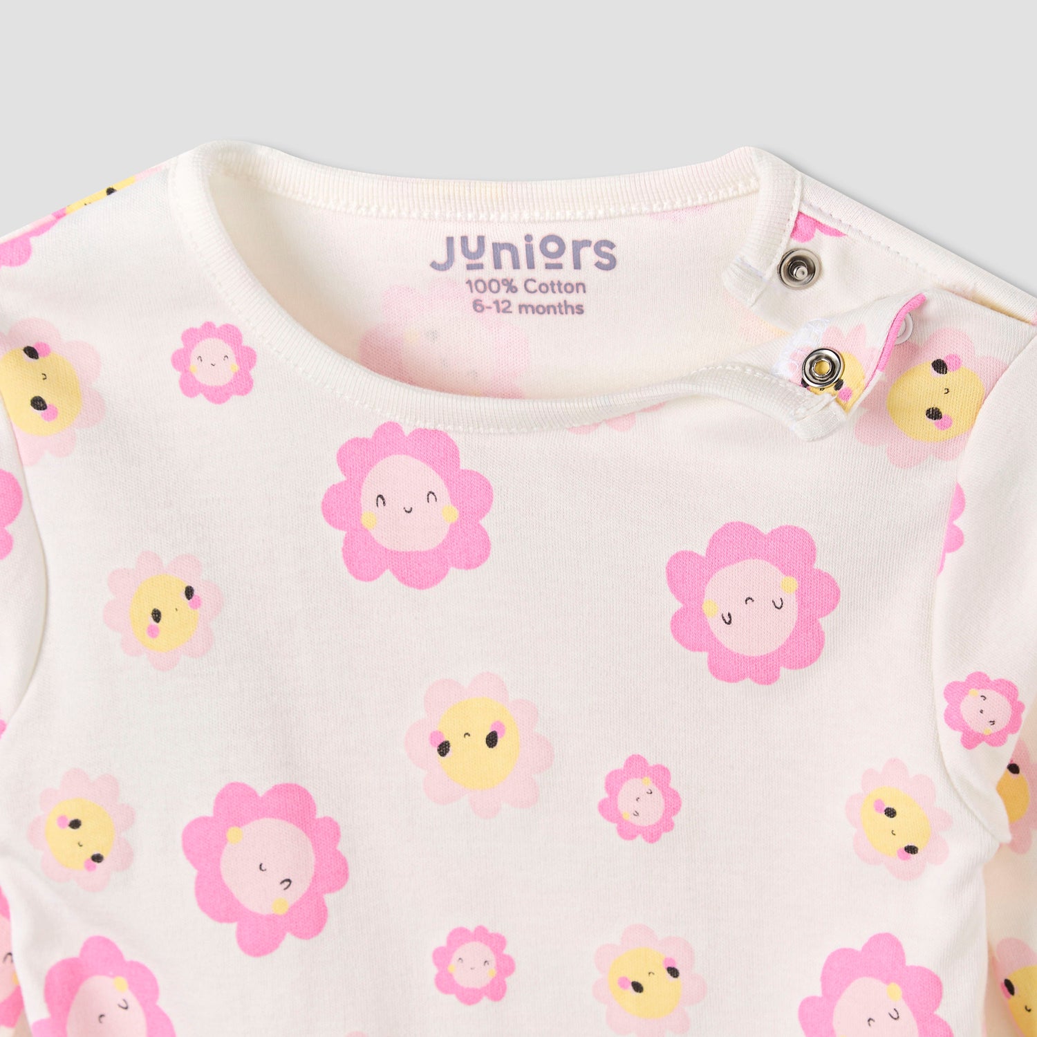 Juniors Smiley Print T-shirt and Pyjama Set