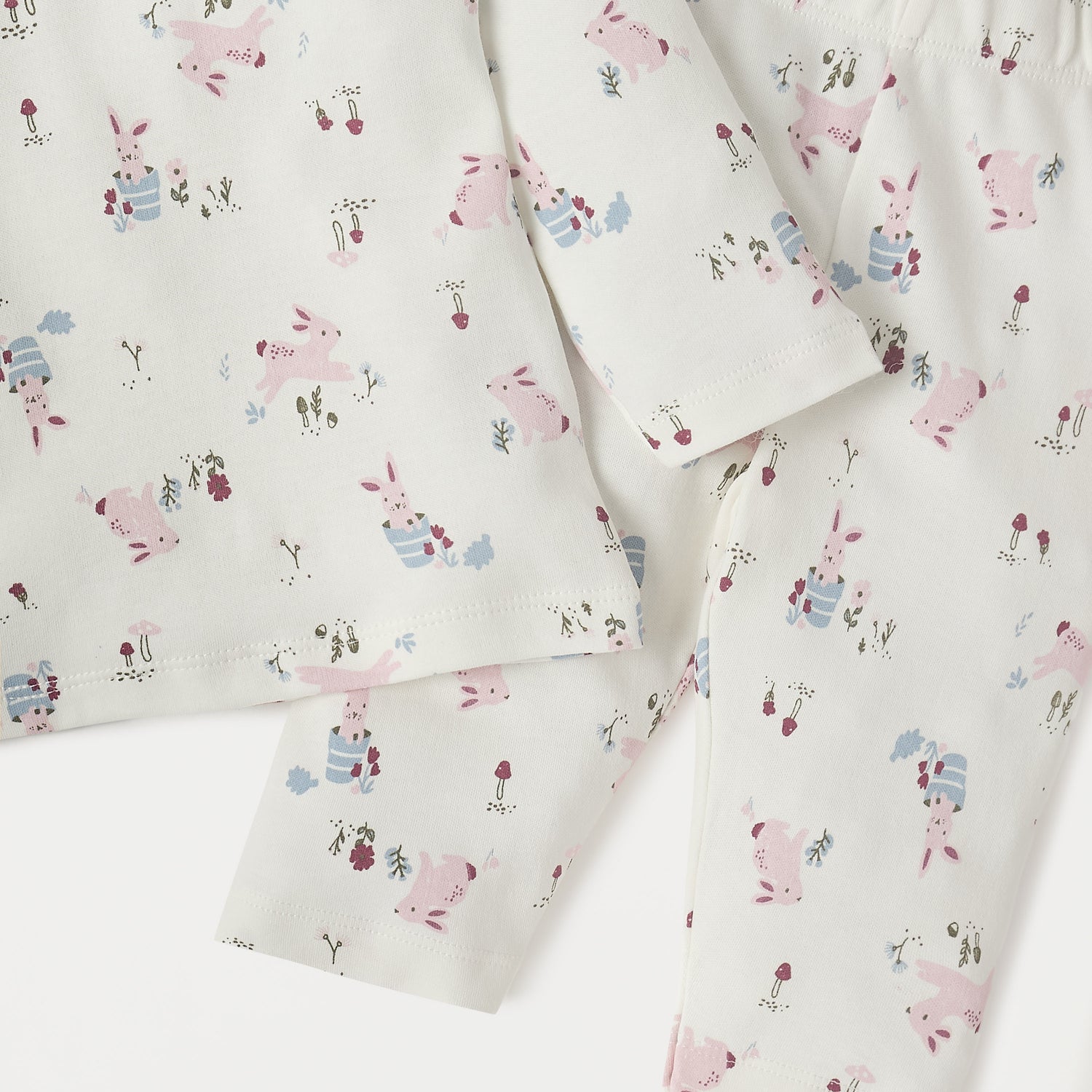 Juniors Printed Long Sleeves T-shirt and Pyjama Set