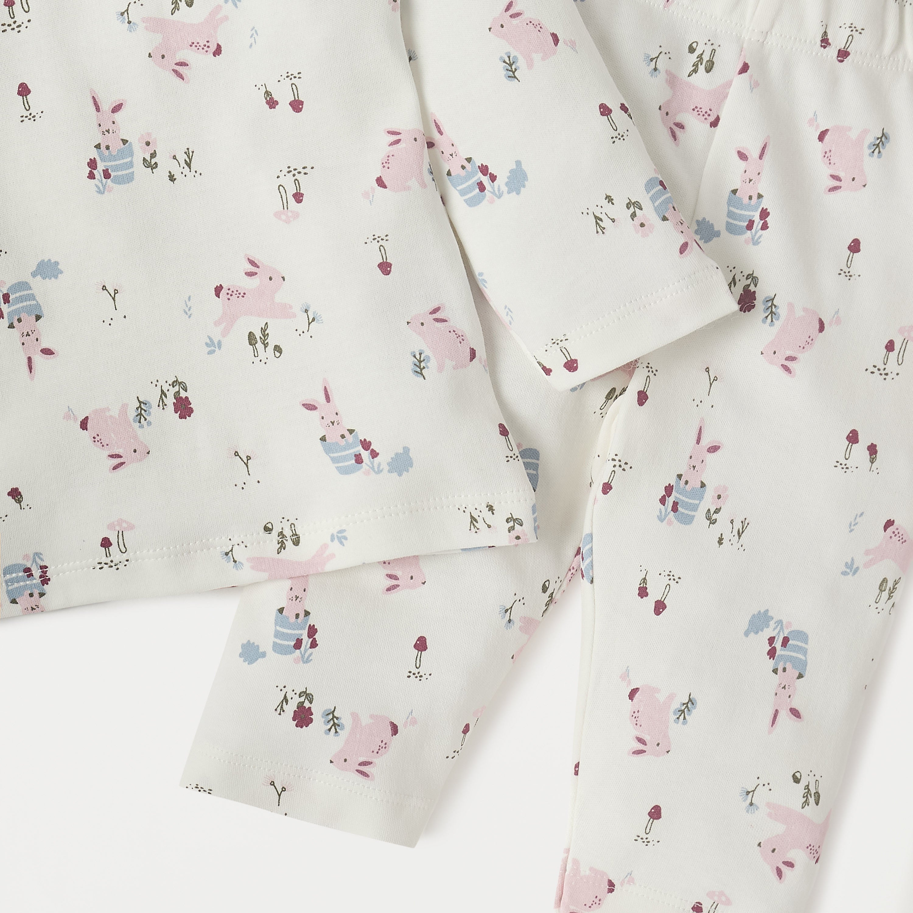 Juniors Printed Long Sleeves T-shirt and Pyjama Set