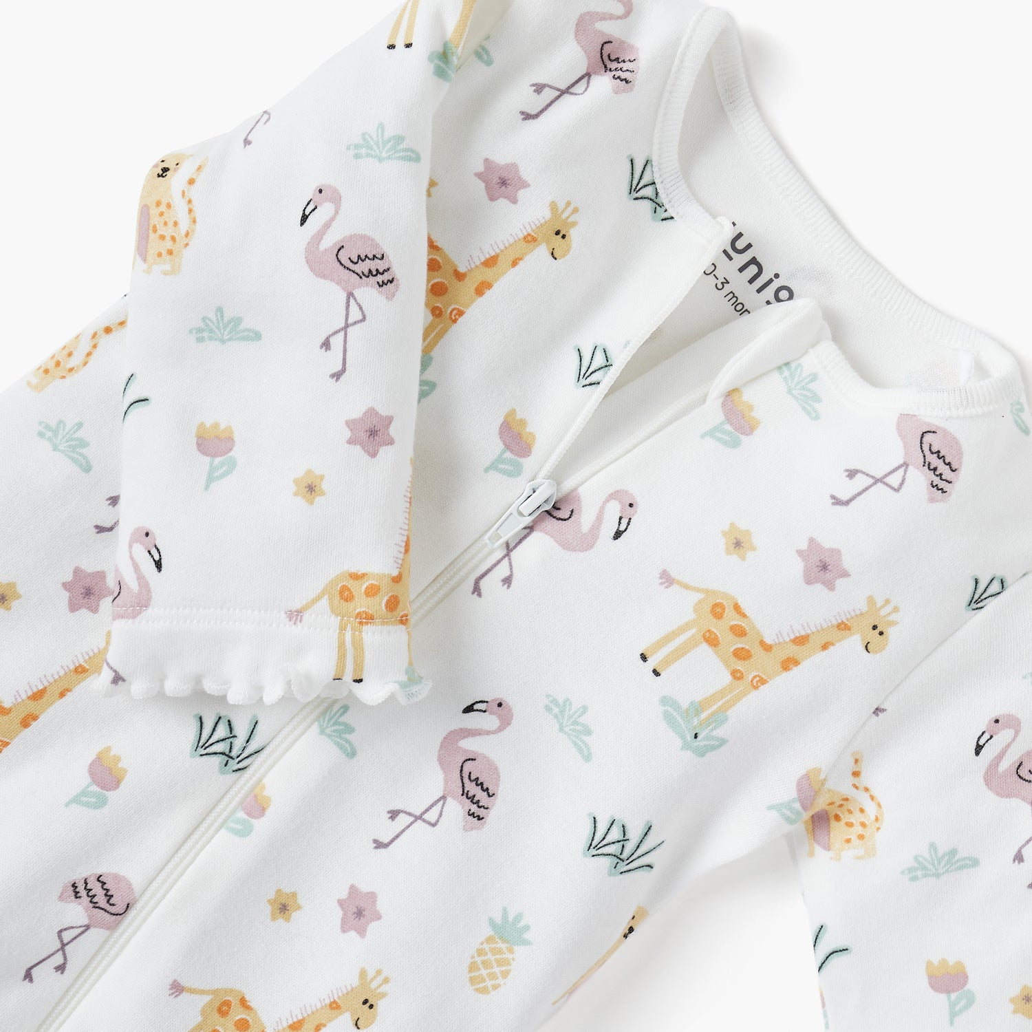 Juniors Printed Sleepsuit with Long Sleeves and Zip Closure