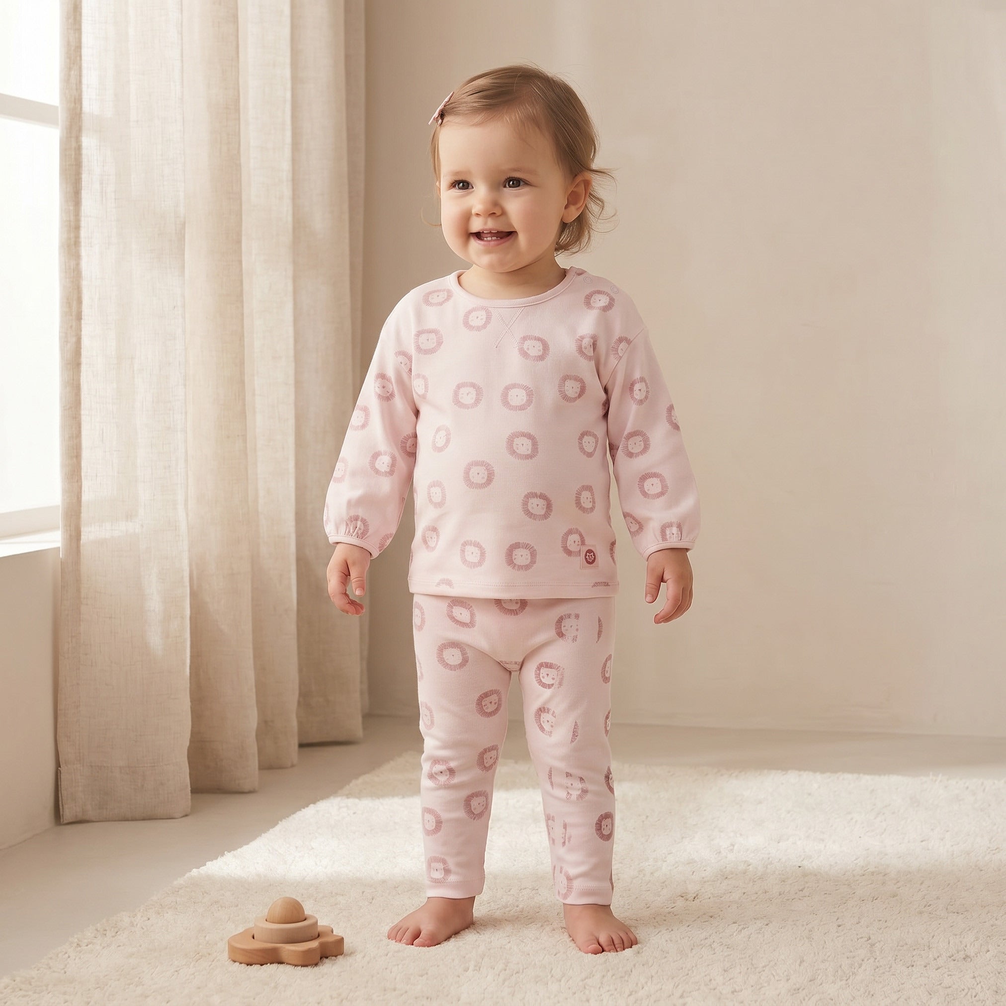 Juniors Cotton Crew Neck Long Sleeves Pyjama Set with Lion Print