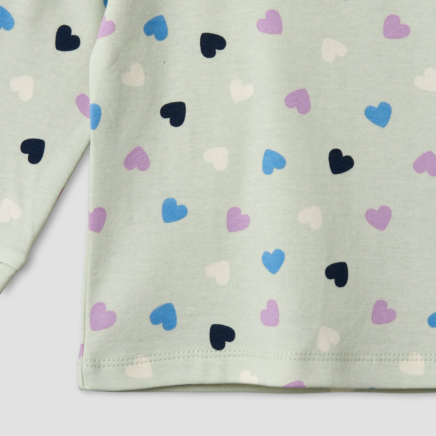 Juniors Cotton Round Neck Long Sleeves Pyjama Set with Heart Print