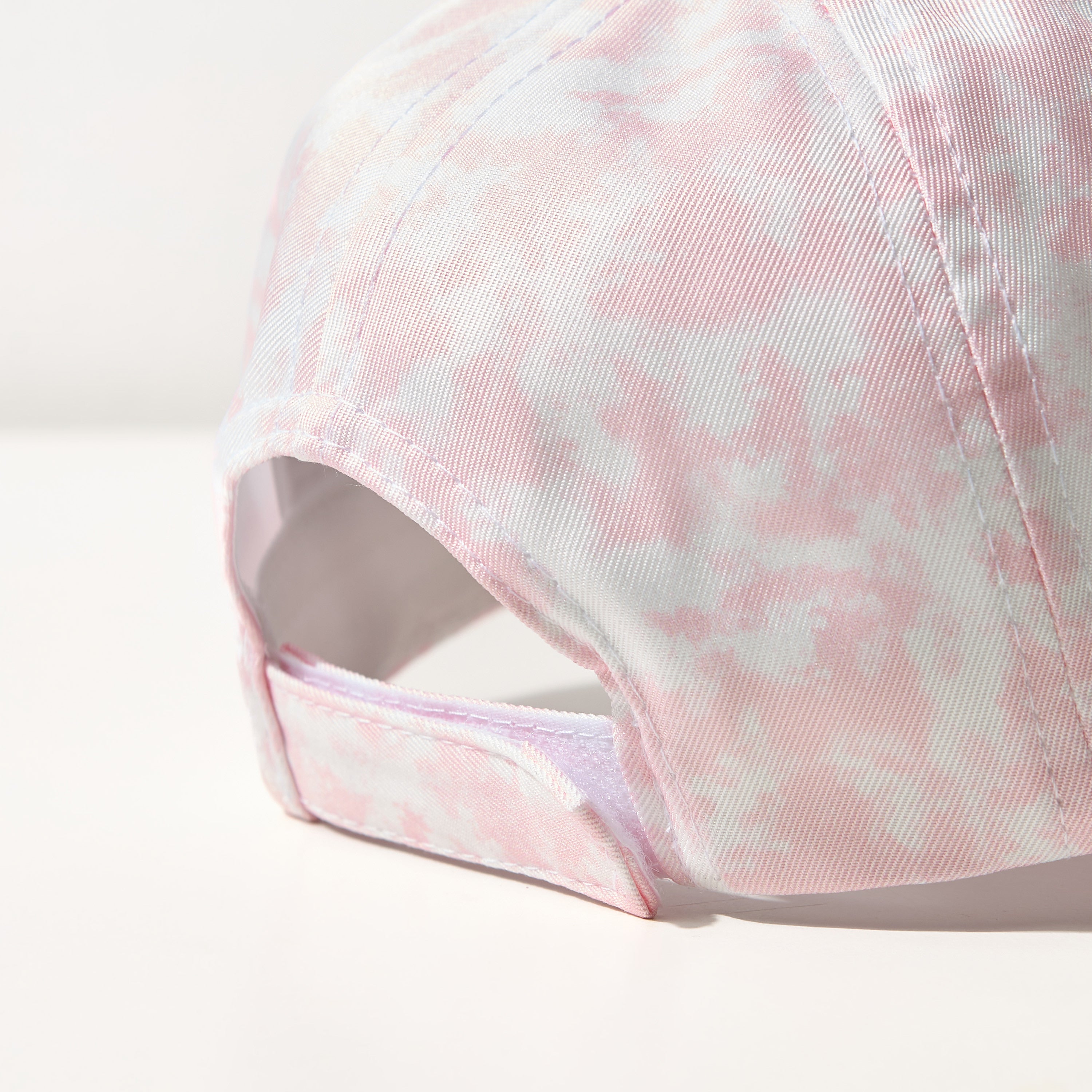 Minnie Mouse and Daisy Duck Print Cap