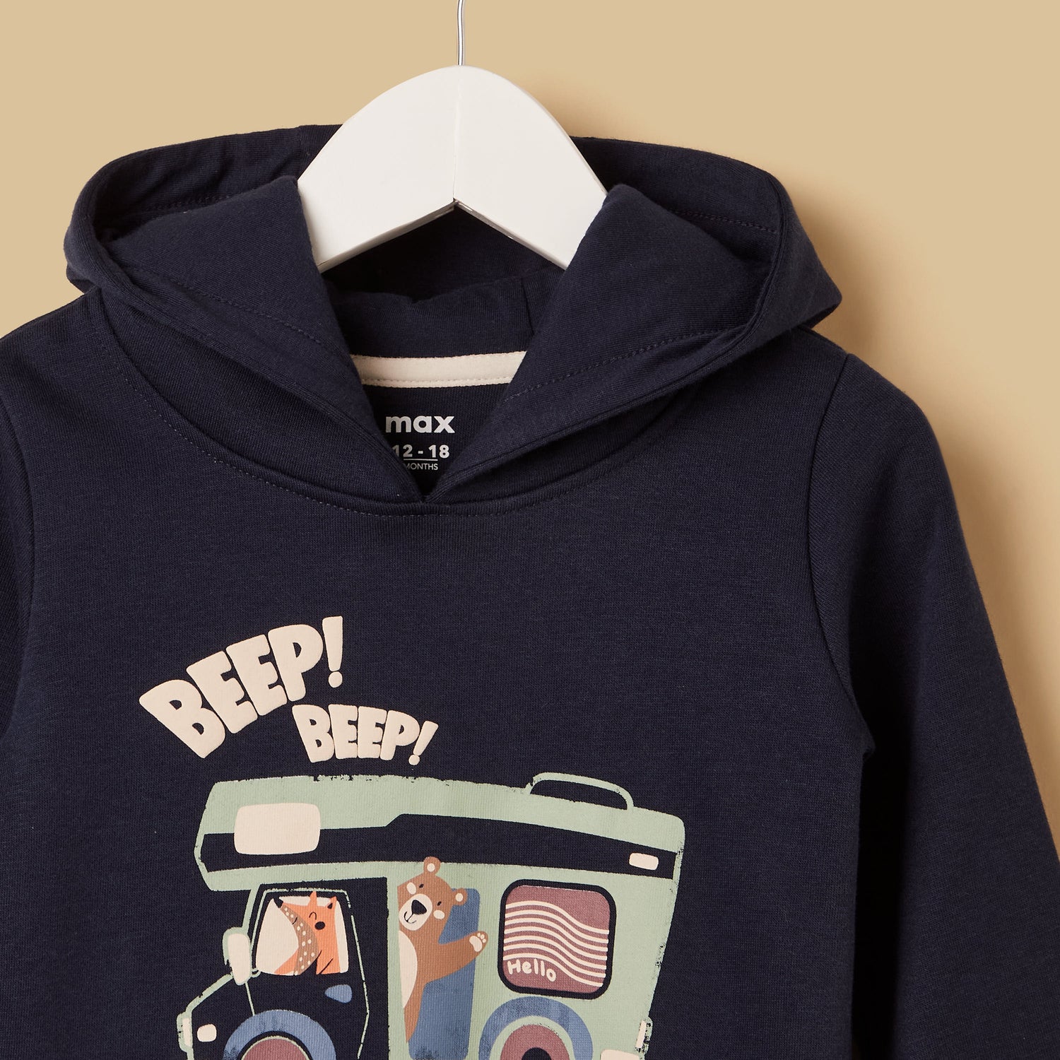 Graphic Print Hooded Sweatshirt