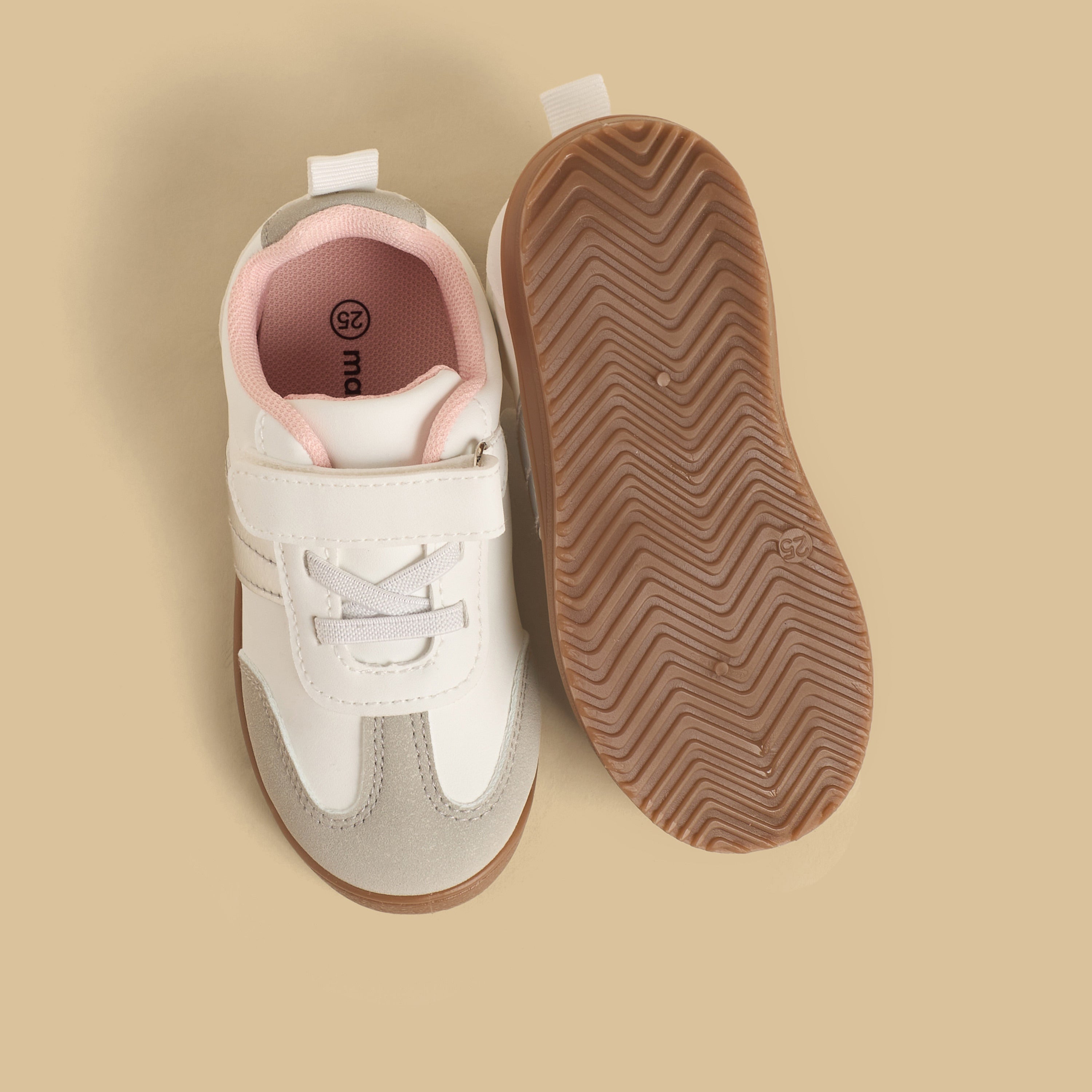 Panelled Sports Shoes with Hook and Loop Closure
