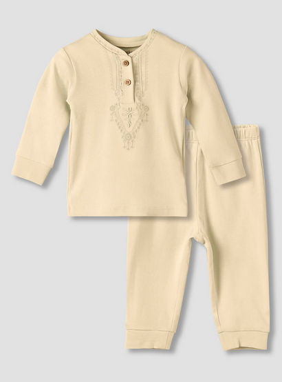 Giggles Cotton Mandarin Collar Long Sleeves Pyjama Set with Embroidery-baby-boys-clothing-nightwear-pyjamasets-image-2