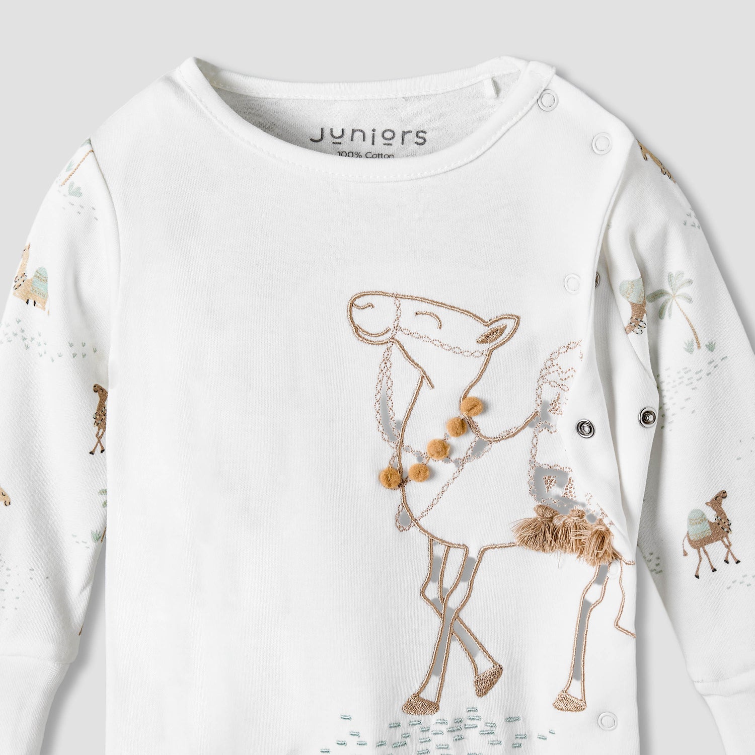 Juniors Cotton Round Neck Long Sleeves Sleepsuit with Camel Print