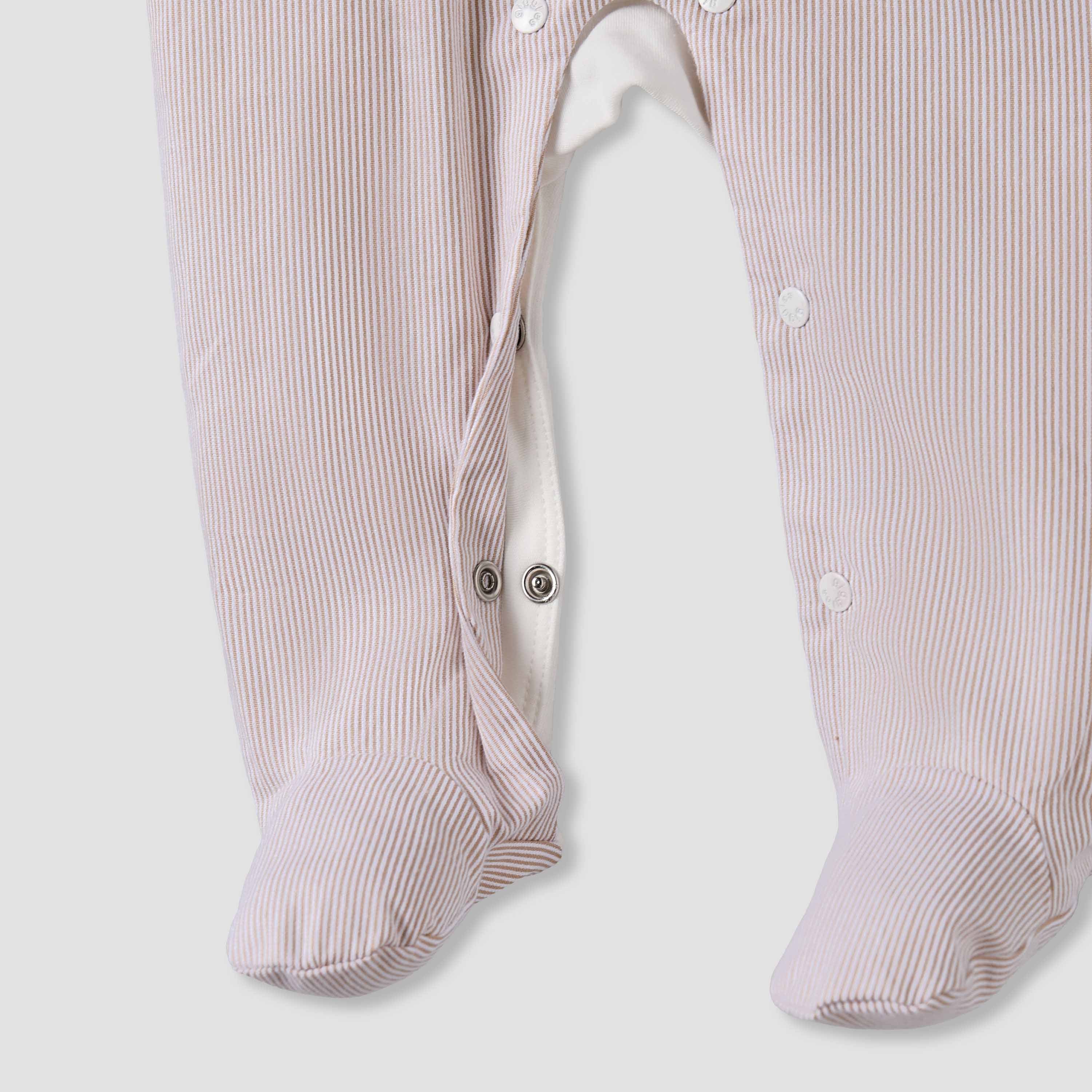 Giggles Cotton Collared Long Sleeves Sleepsuit with Snap Button Closure