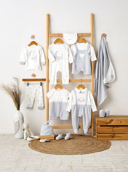 Giggles Round Neck Sleepsuit with Bear Applique - Cotton - Long Sleeves-baby-boys-clothing-nightwear-sleepsuits-image-7