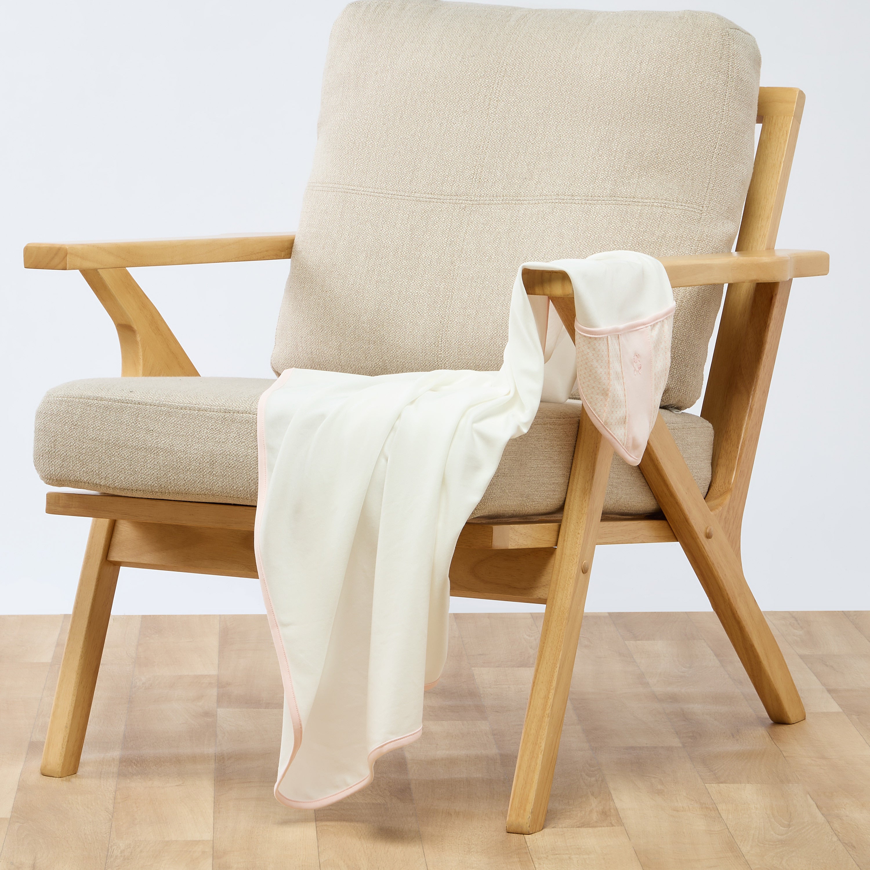 Giggles Printed Receiving Blanket