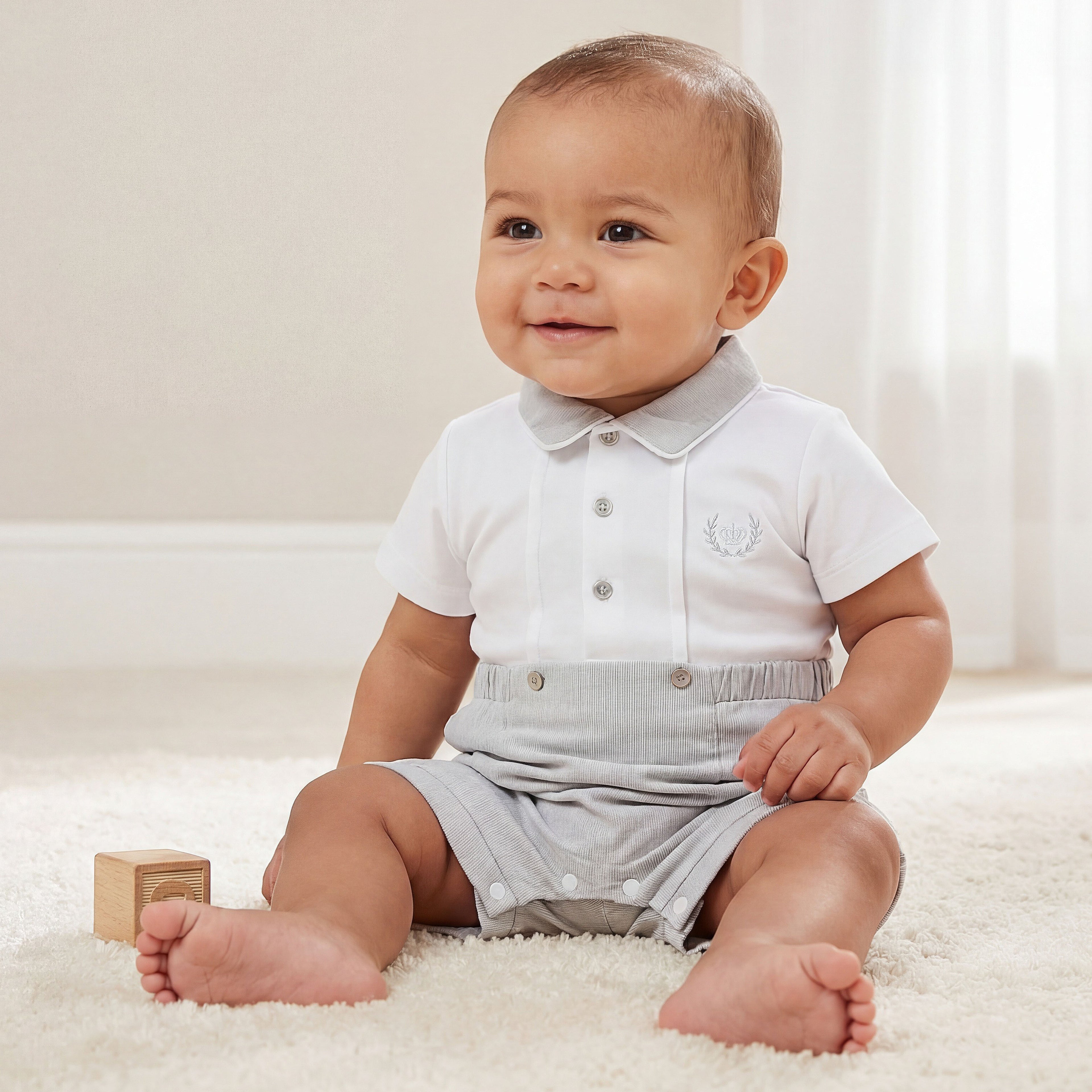 Giggles Collared Short Sleeves Romper with Embroidery Detail