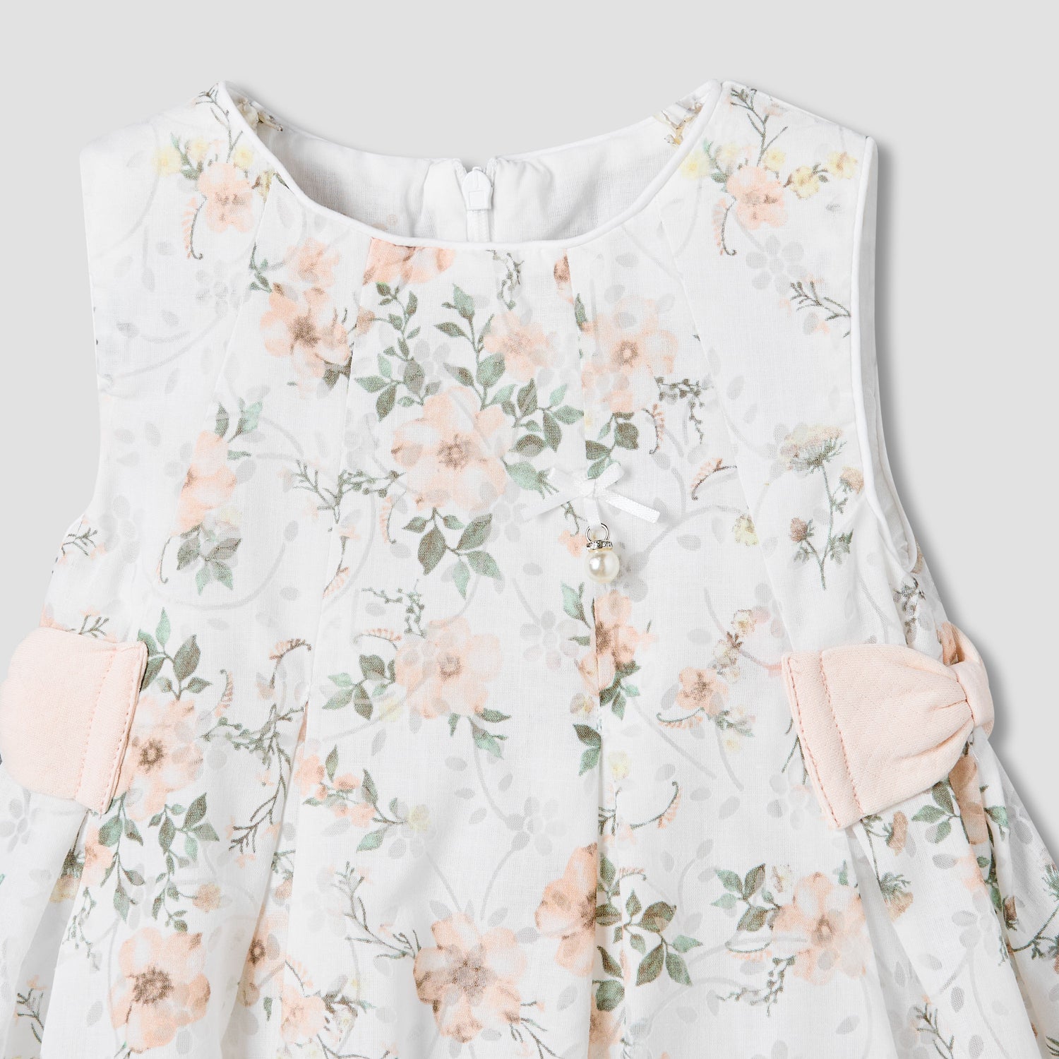 Giggles Round Neck Sleeveless A-line Dress with Floral Print
