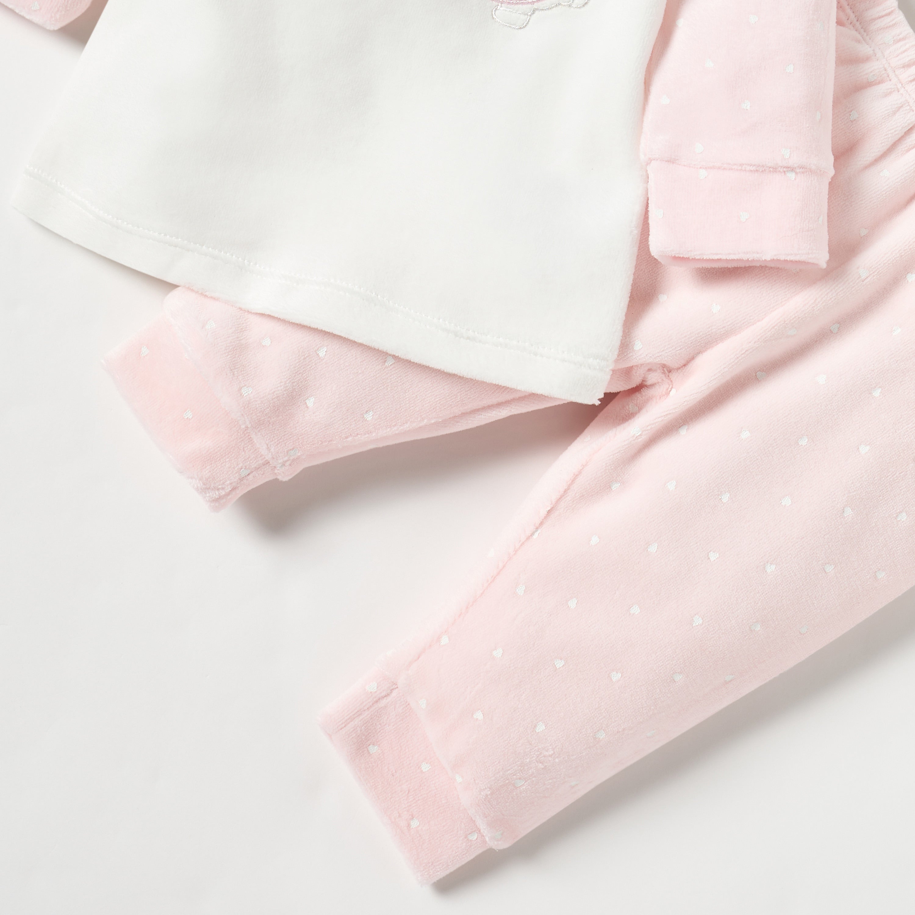 Juniors Teddy and Mouse Applique Long Sleeves Velour Sweatshirt and Pyjama Set