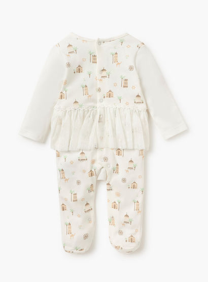 Juniors Printed Closed Feet Sleepsuit with Button Closure and Long Sleeves-baby-girls-clothing-nightwear-sleepsuits-image-2