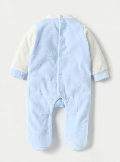 Giggles Star Textured Closed Feet Sleepsuit with Bow Detail and Button Closure-baby-boys-clothing-nightwear-sleepsuits-image-2