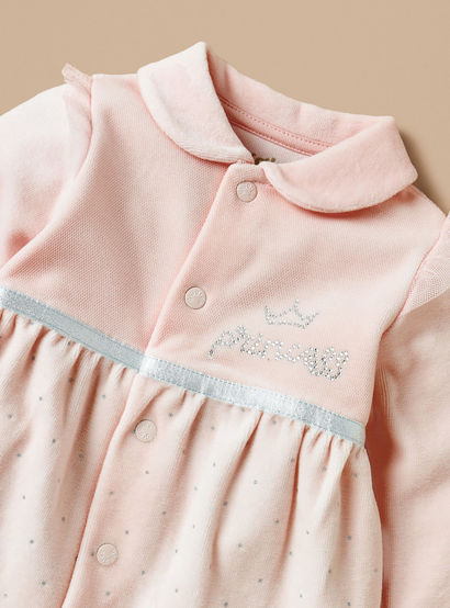 Giggles Embellished Velour Closed Feet Sleepsuit with Button Closure-baby-girls-clothing-nightwear-sleepsuits-image-3