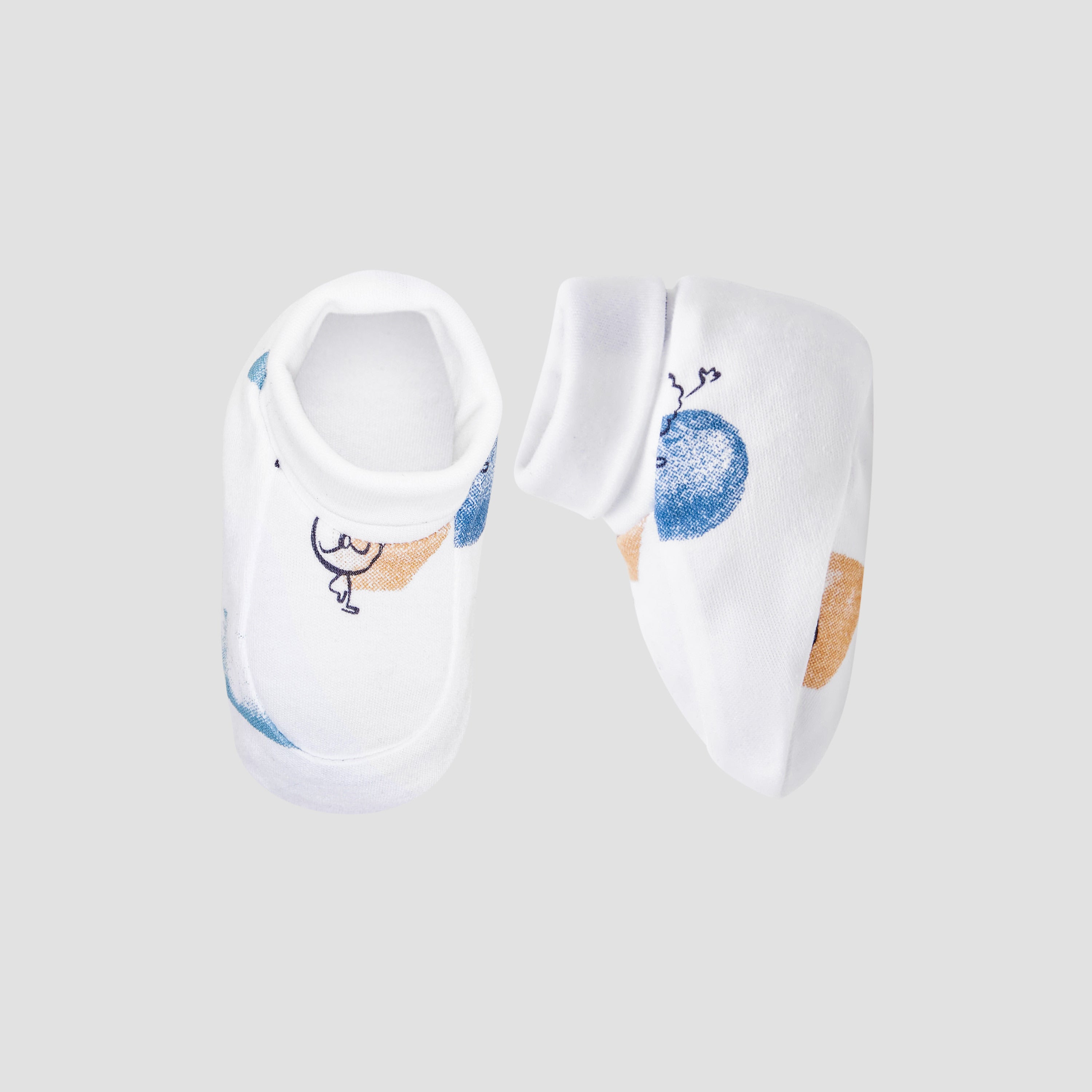 Juniors Printed Slip-On Booties - White / 0-6 mths