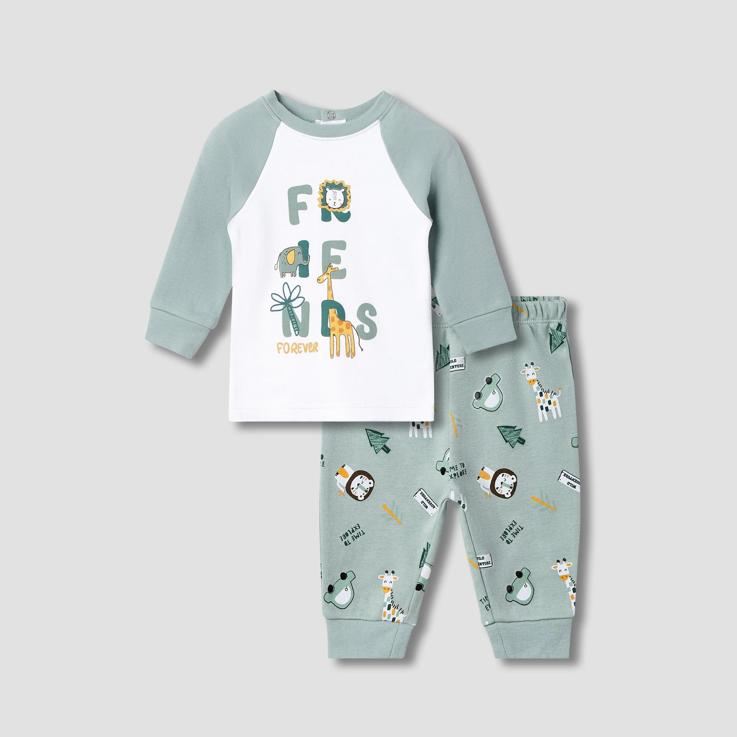 Juniors Printed Raglan Sleeve T-shirt and Pyjama Set