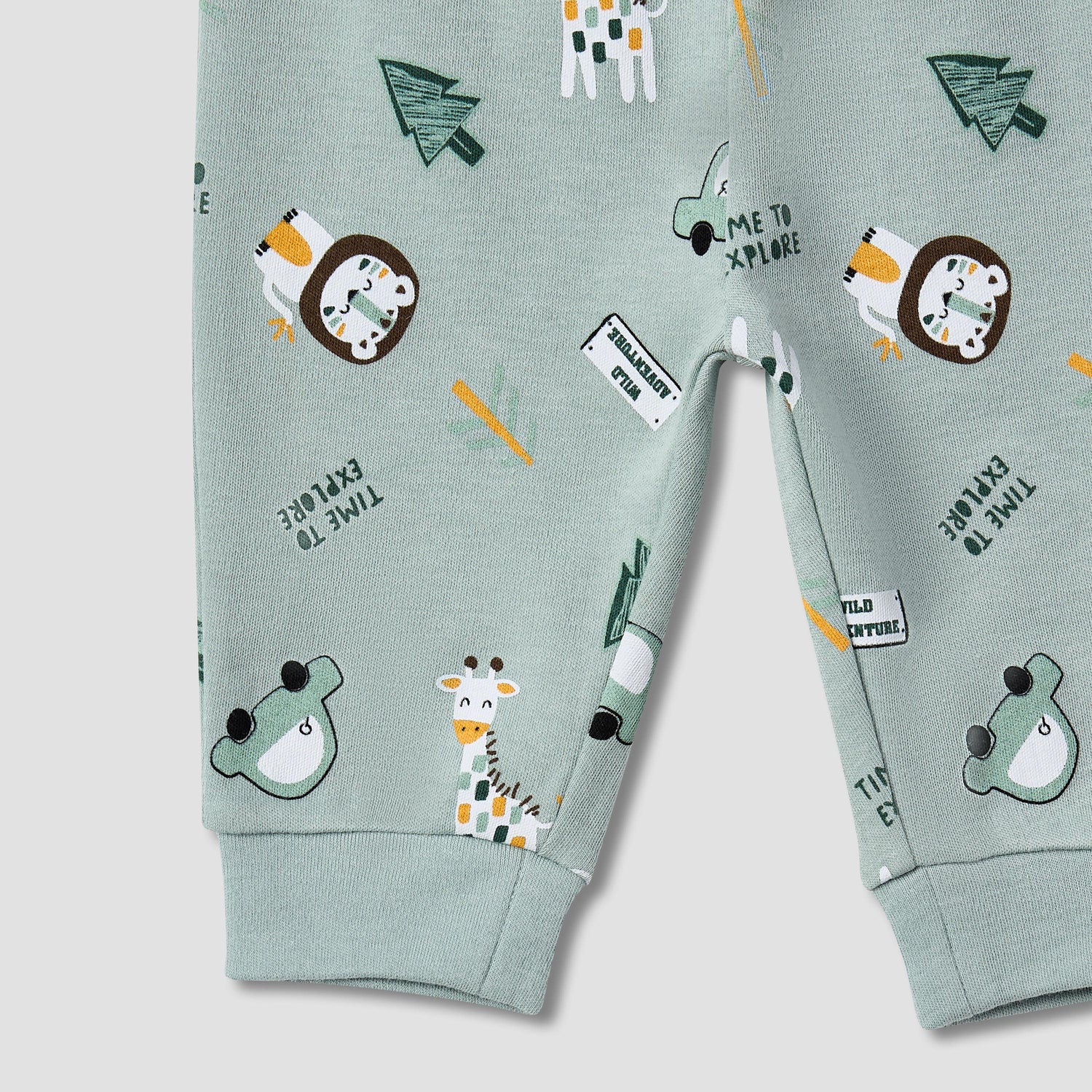 Juniors Printed Raglan Sleeve T-shirt and Pyjama Set