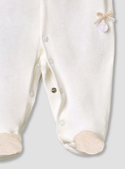 Giggles Cotton Collared Long Sleeves Sleepsuit with Snap Button Closure-baby-girls-clothing-nightwear-sleepsuits-image-5