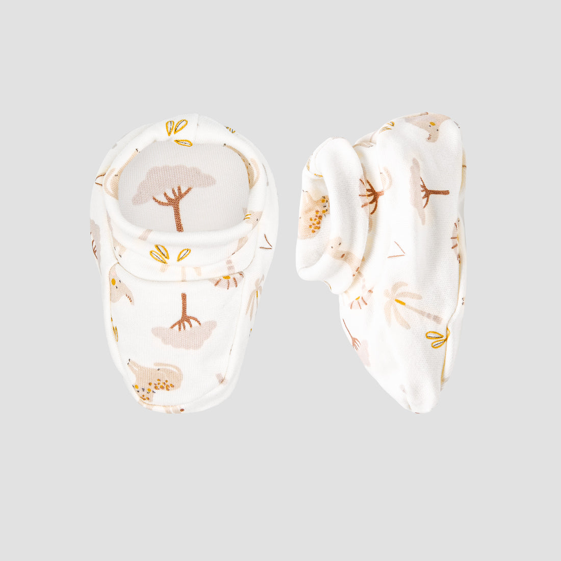 Pack of 2 Juniors Booties with Assorted Design