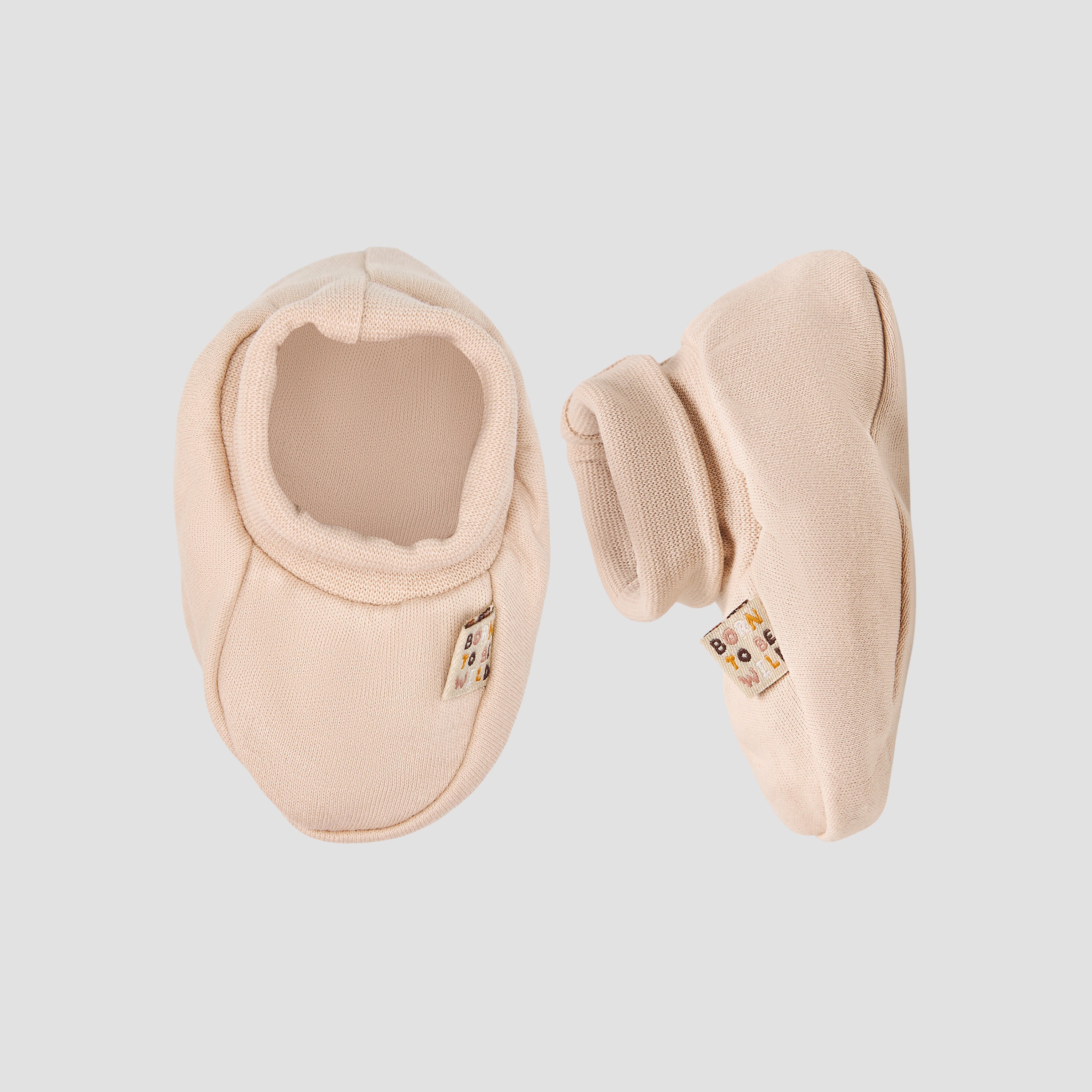 Pack of 2 Juniors Booties with Assorted Design